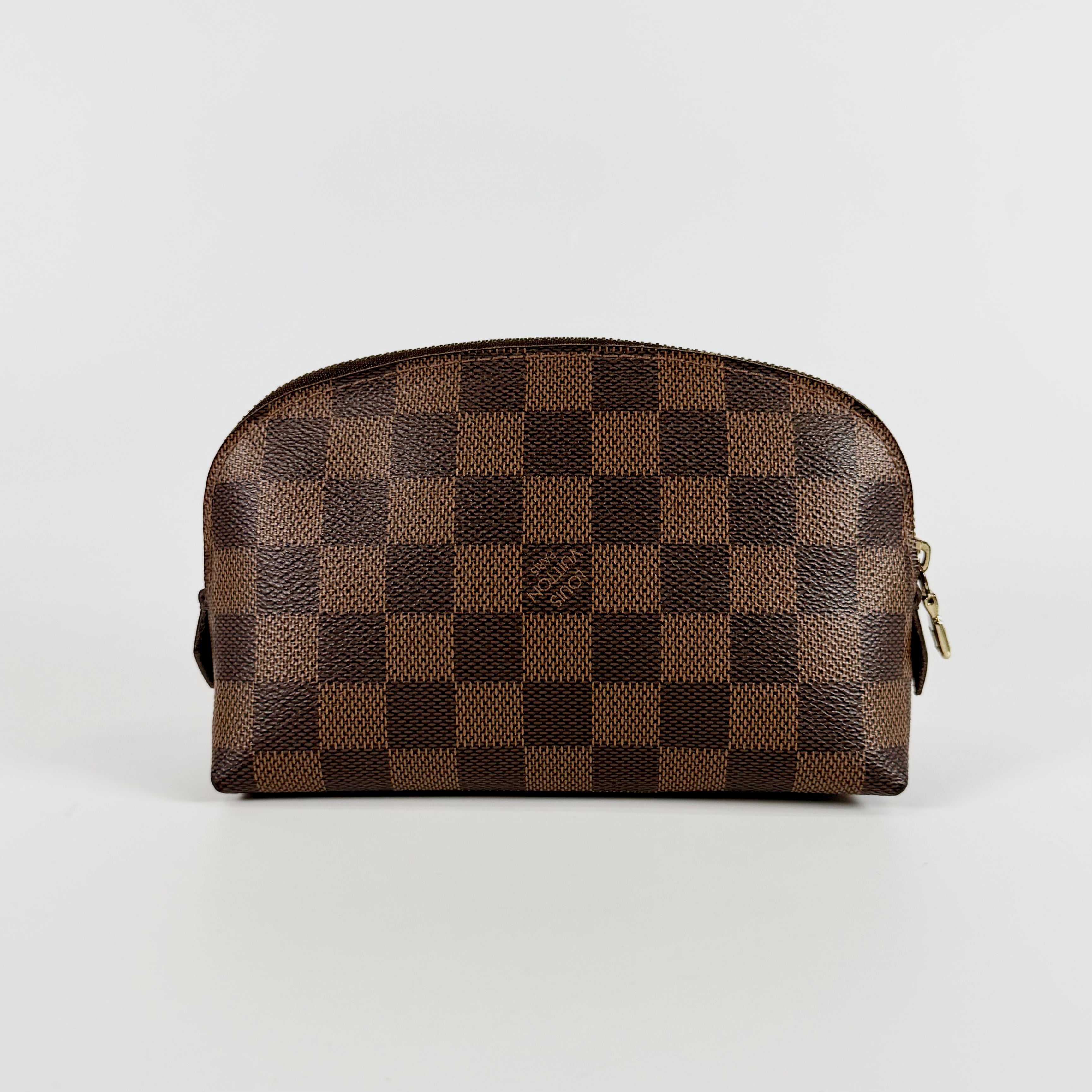 2608 secondhand LV Damier N47516 Pochette Cosmetique PM CA0045