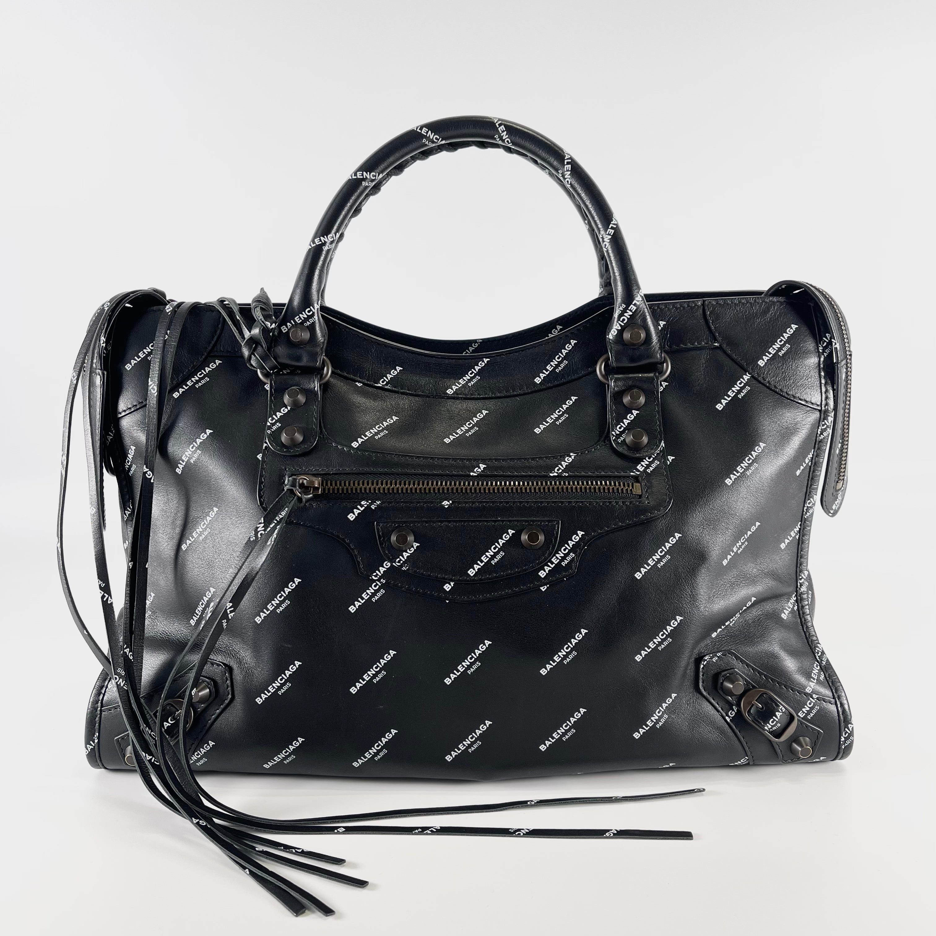 2602 secondhand BALENCIAGA City logo black