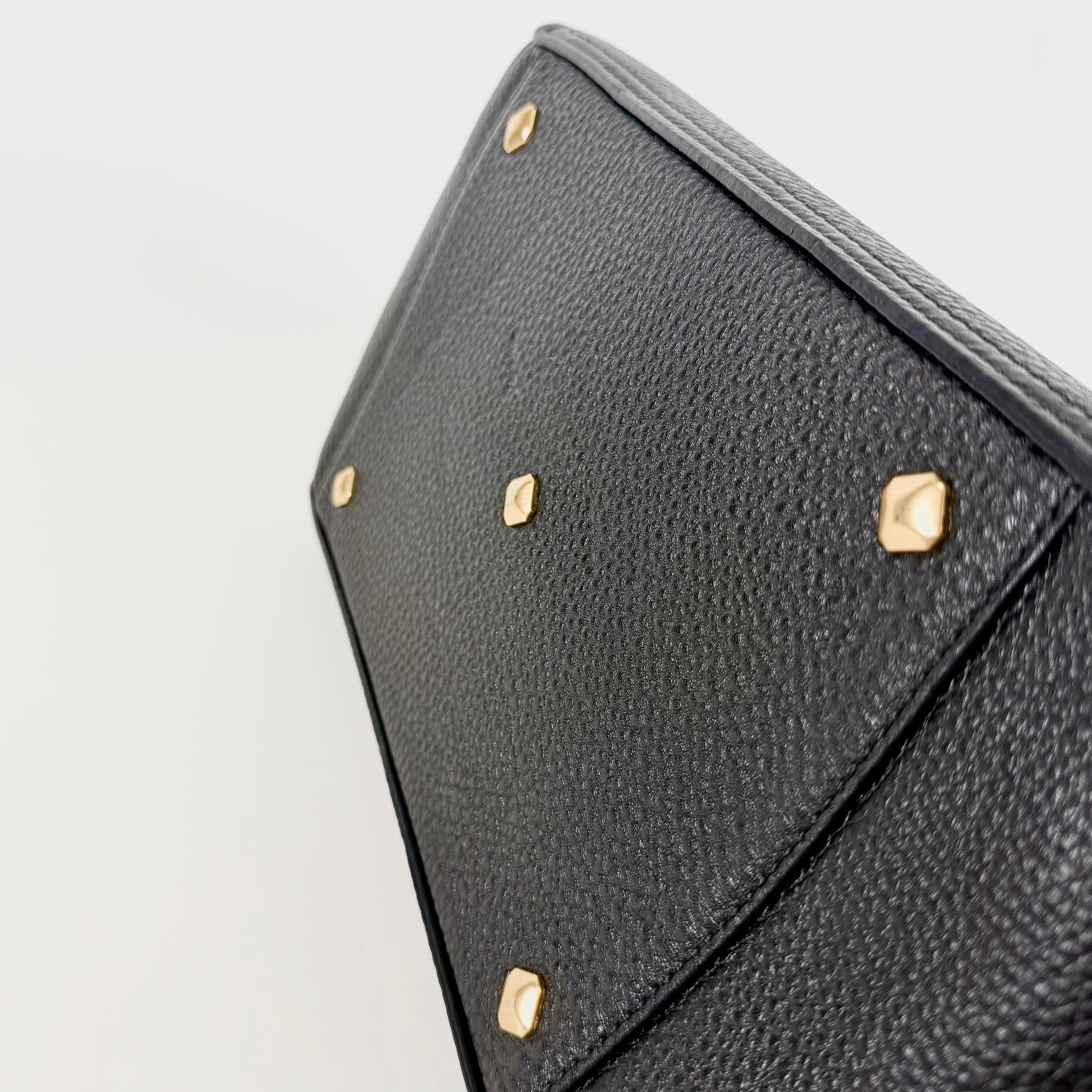 2608 secondhand MCM hand bag 2WAY hand bag black