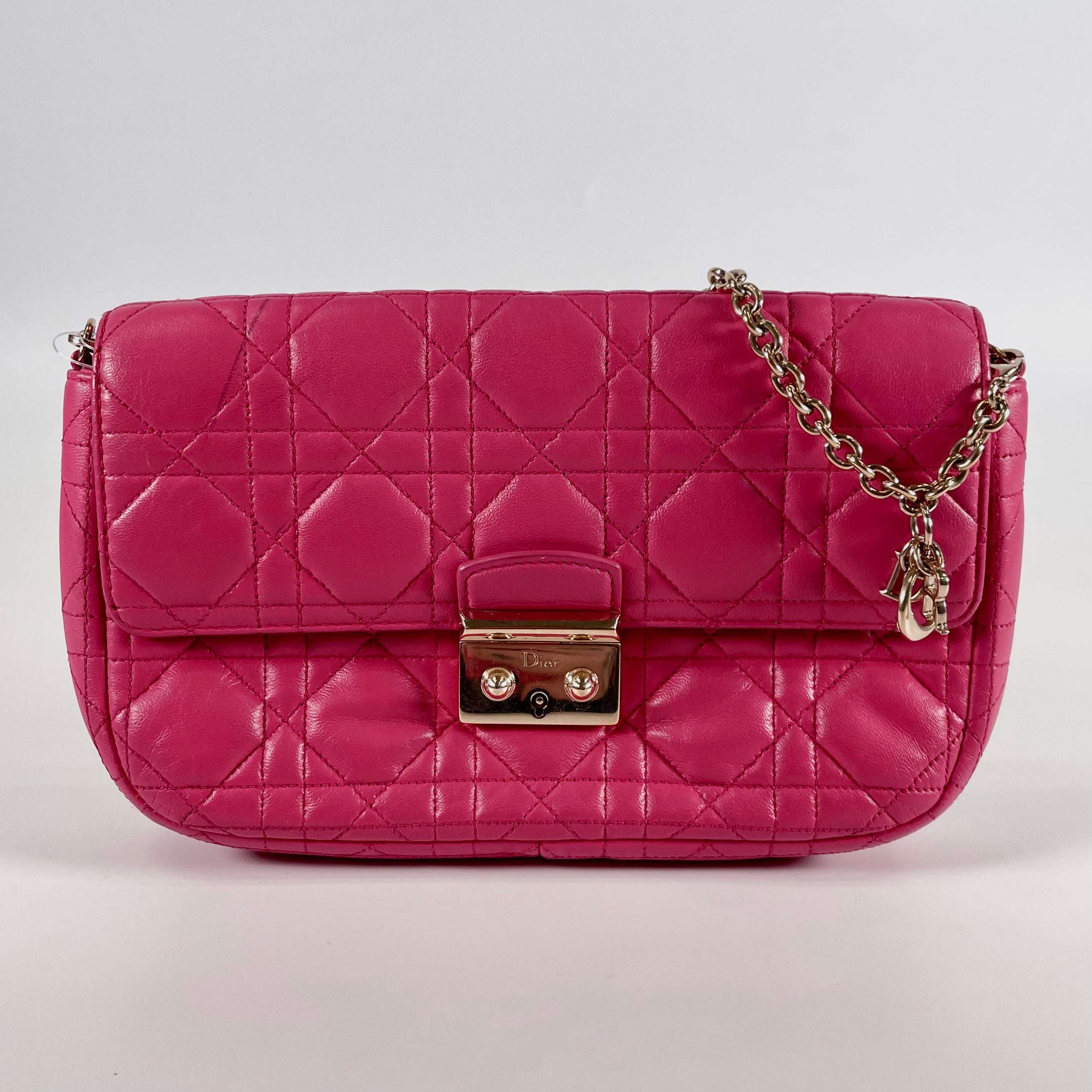 2505 Christian Dior Chain Shoulder Bag Pink
