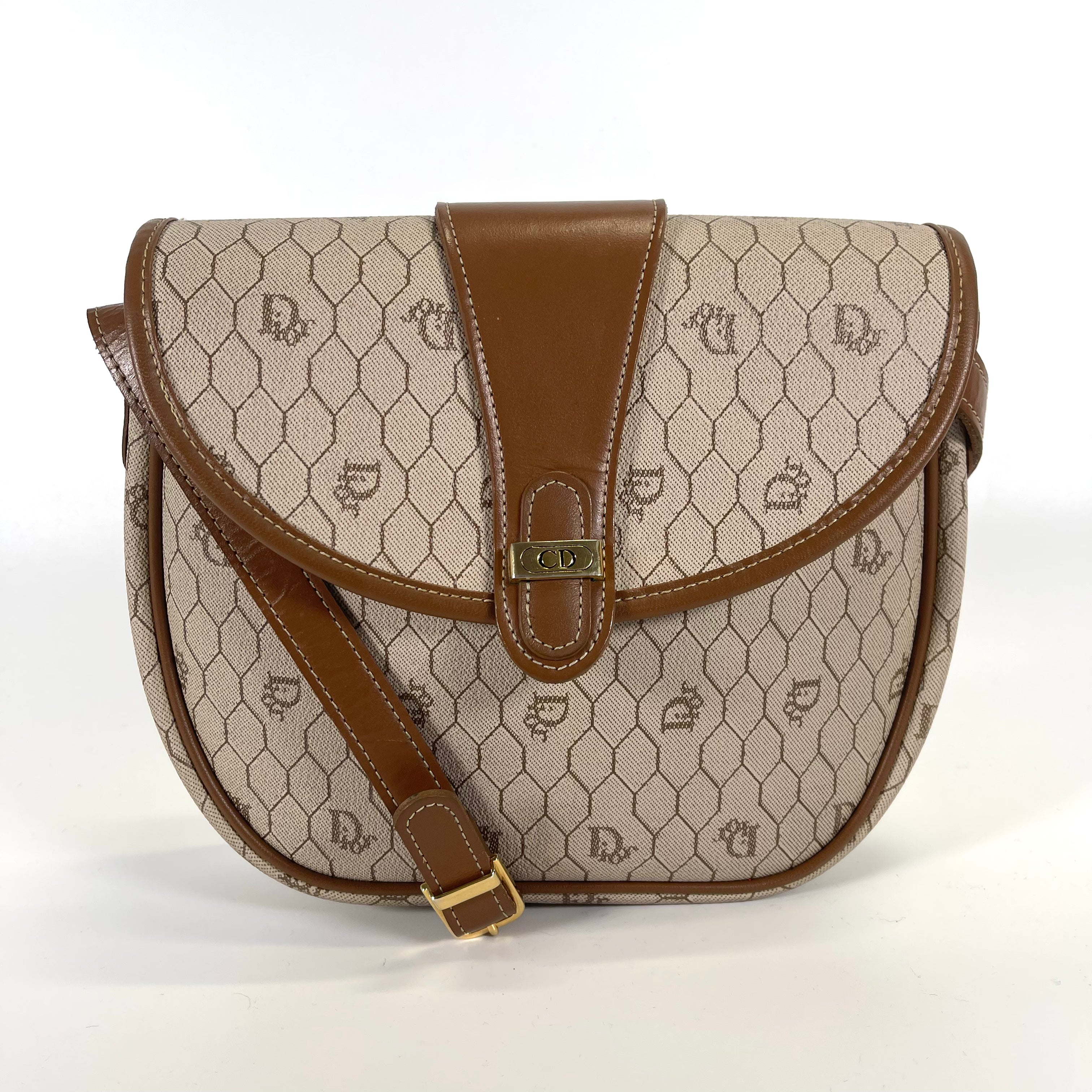 2509 Christian Dior Shoulder Bag