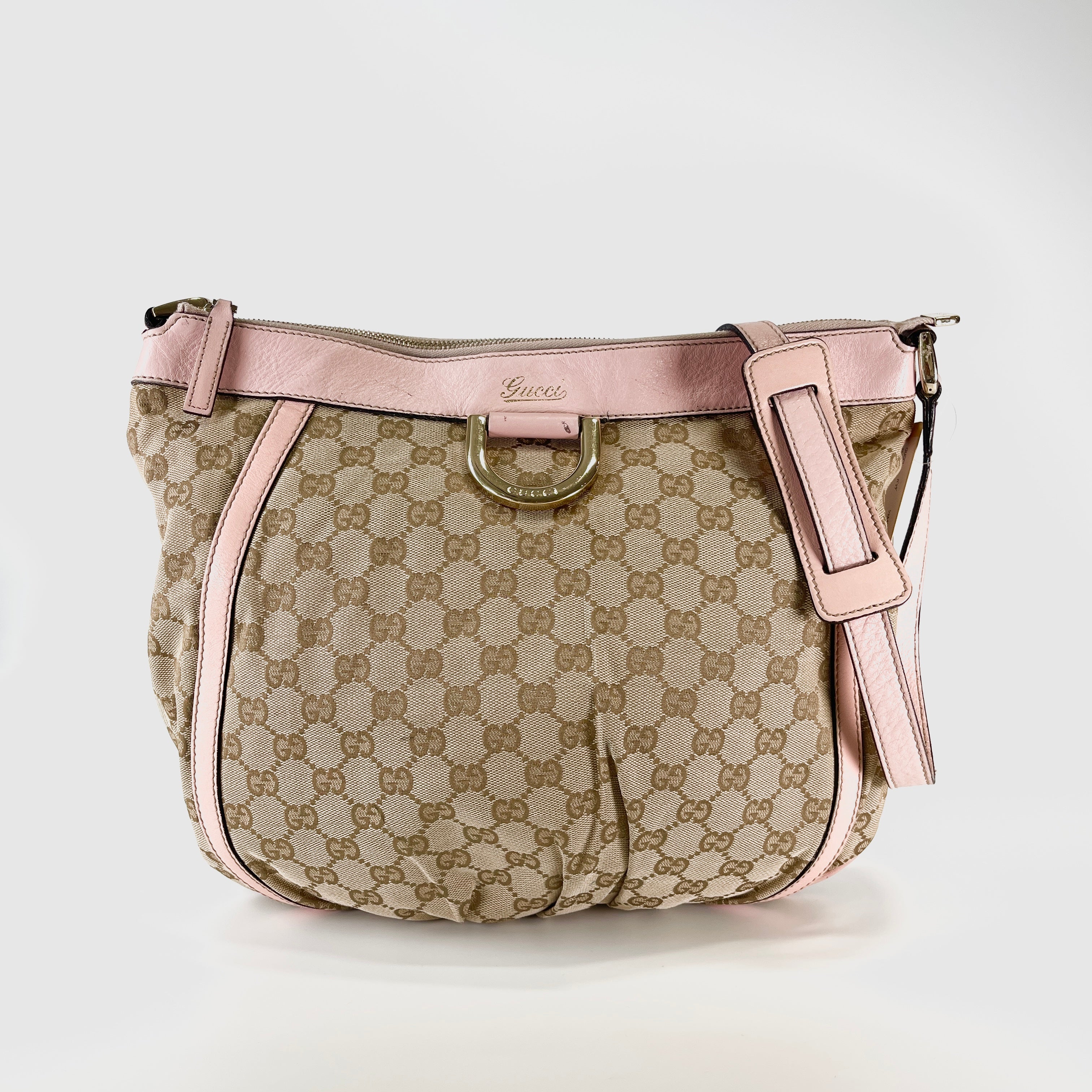 2603 secondhand GUCCI Abby GG canvas Shoulder bag