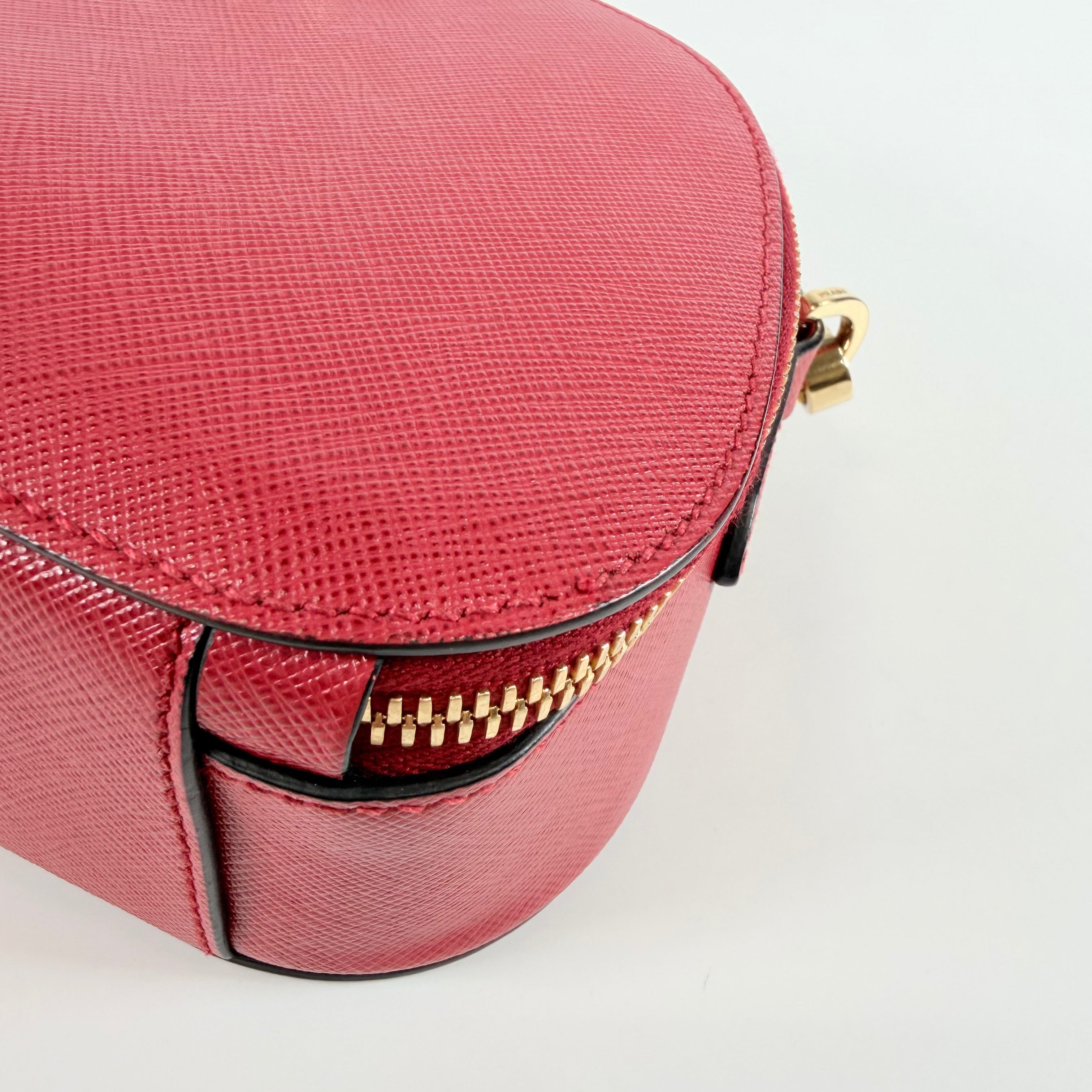 2608 secondhand PRADA Saffiano leather 2WAY hand bag Red 1BH123