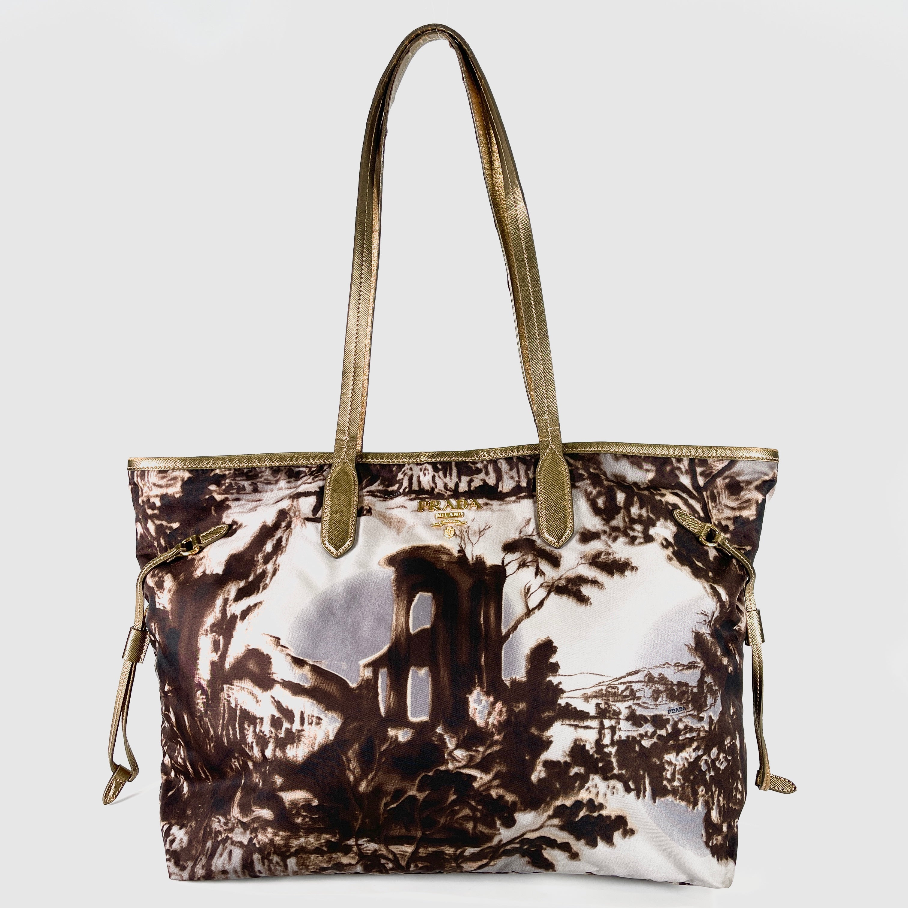 2605 secondhand PRADA Tote Bag