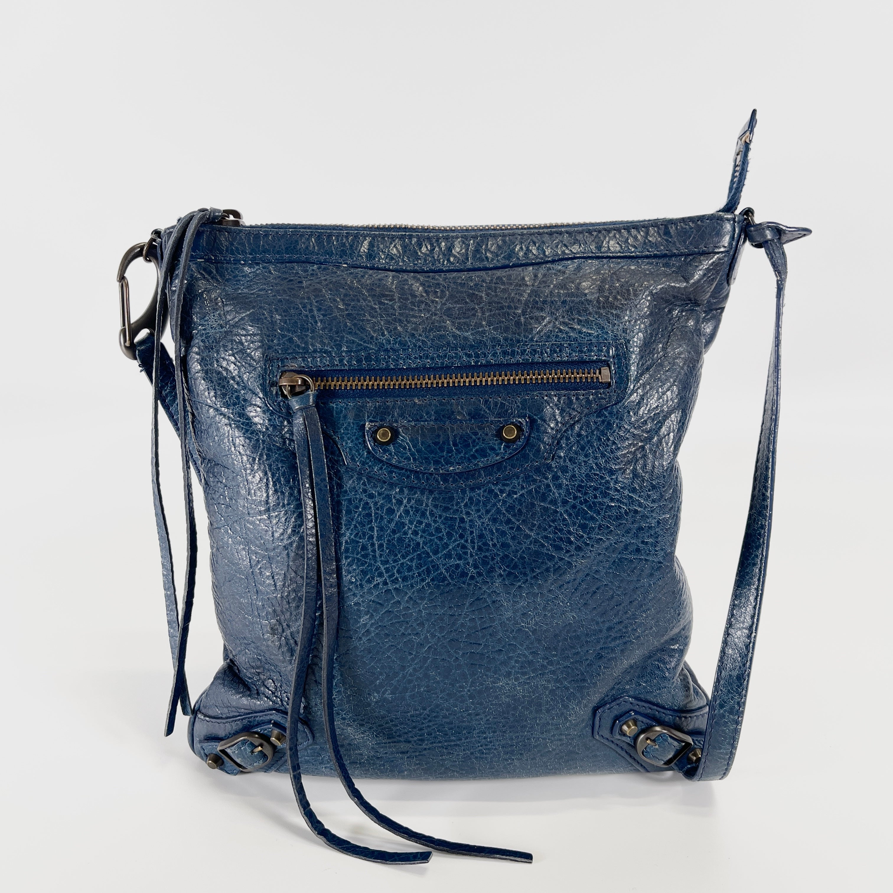 2603 secondhand BALENCIAGA Classic flat leather Shoulder bag blue 310250
