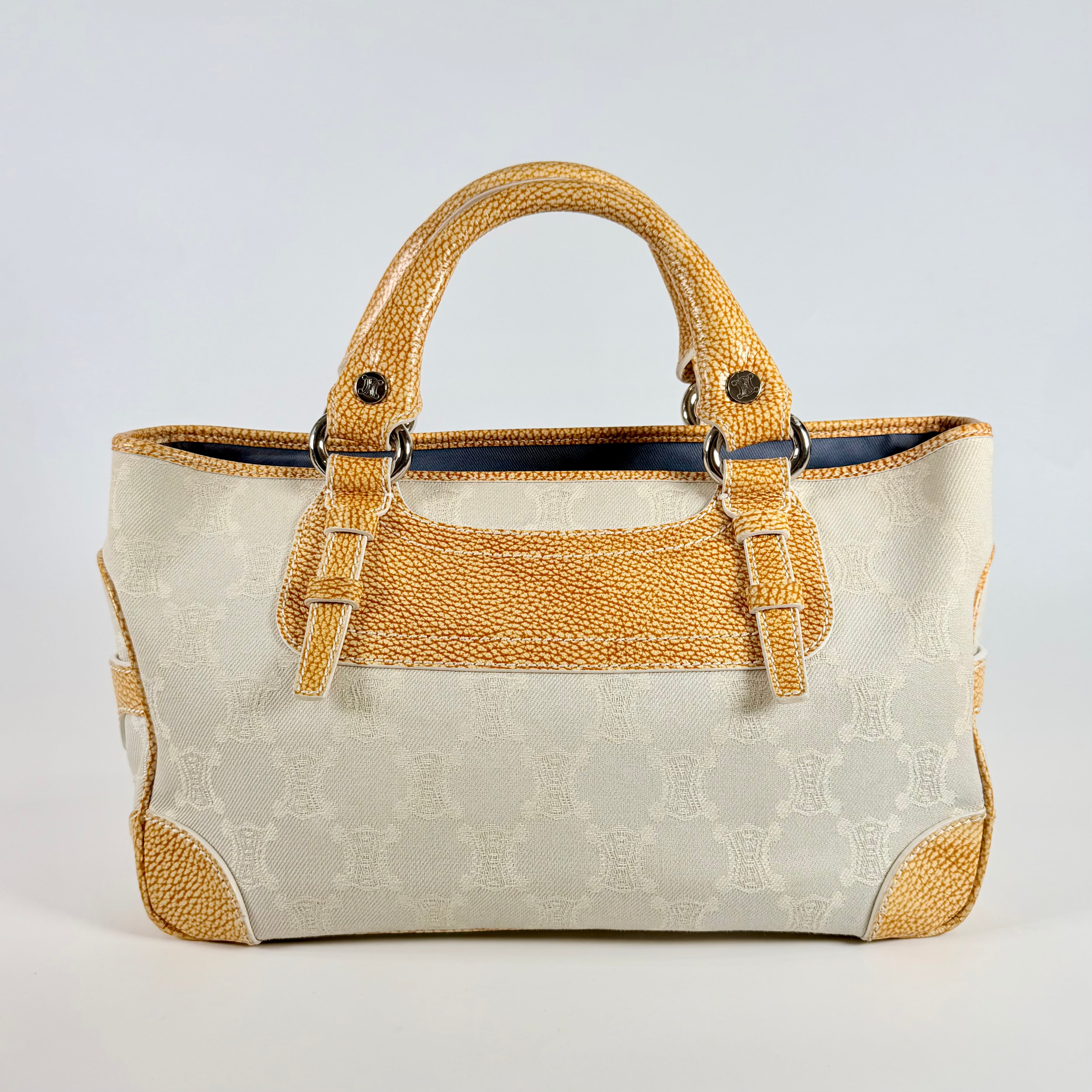 2608 secondhand CELINE Boogie bag