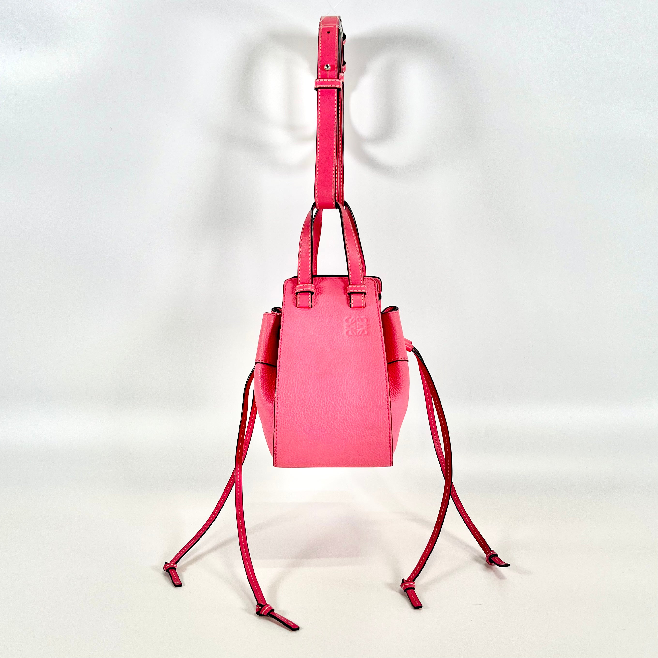2509 LOEWE Hammock Bag Pink