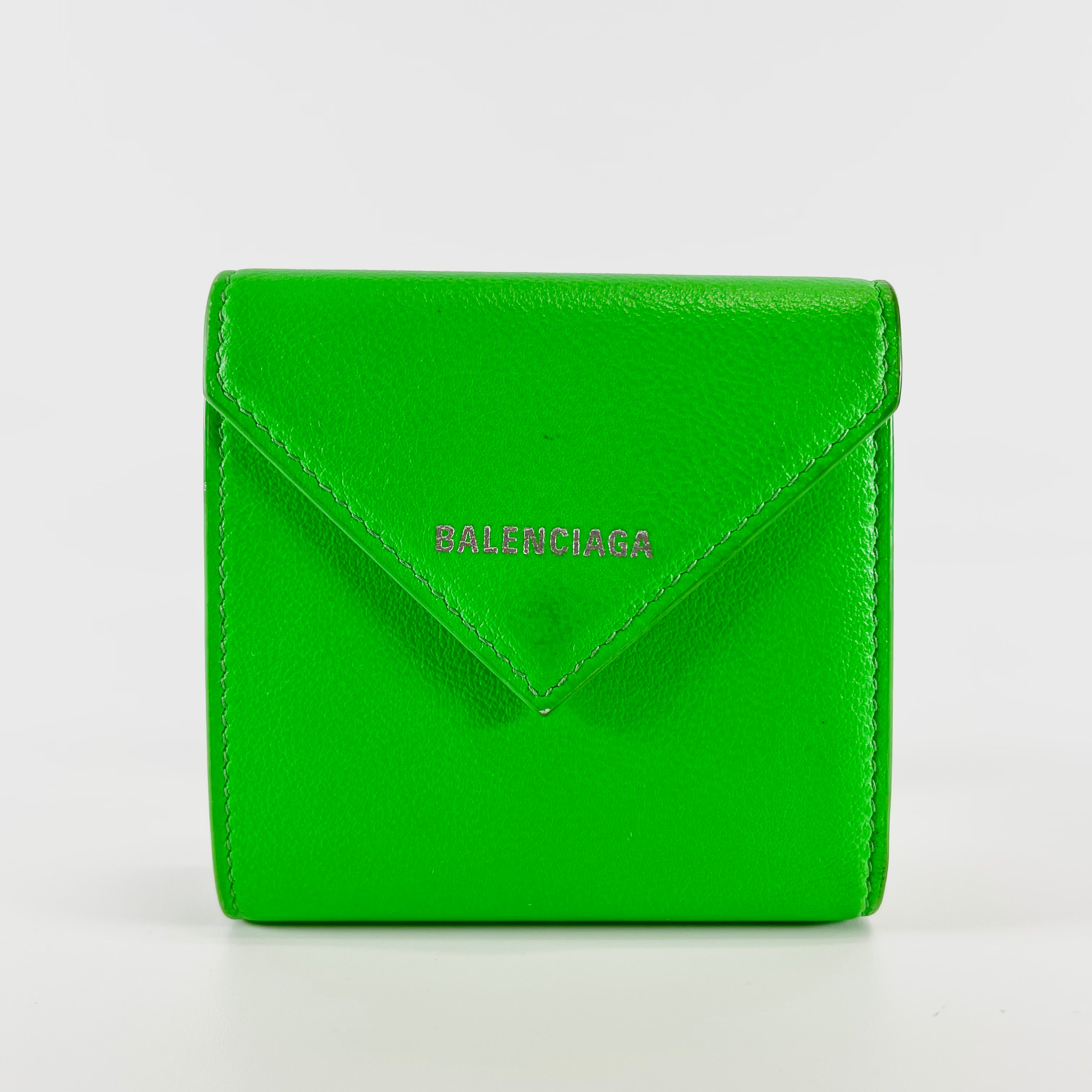 2603 secondhand BALENCIAGA leather 3 Folding wallet green