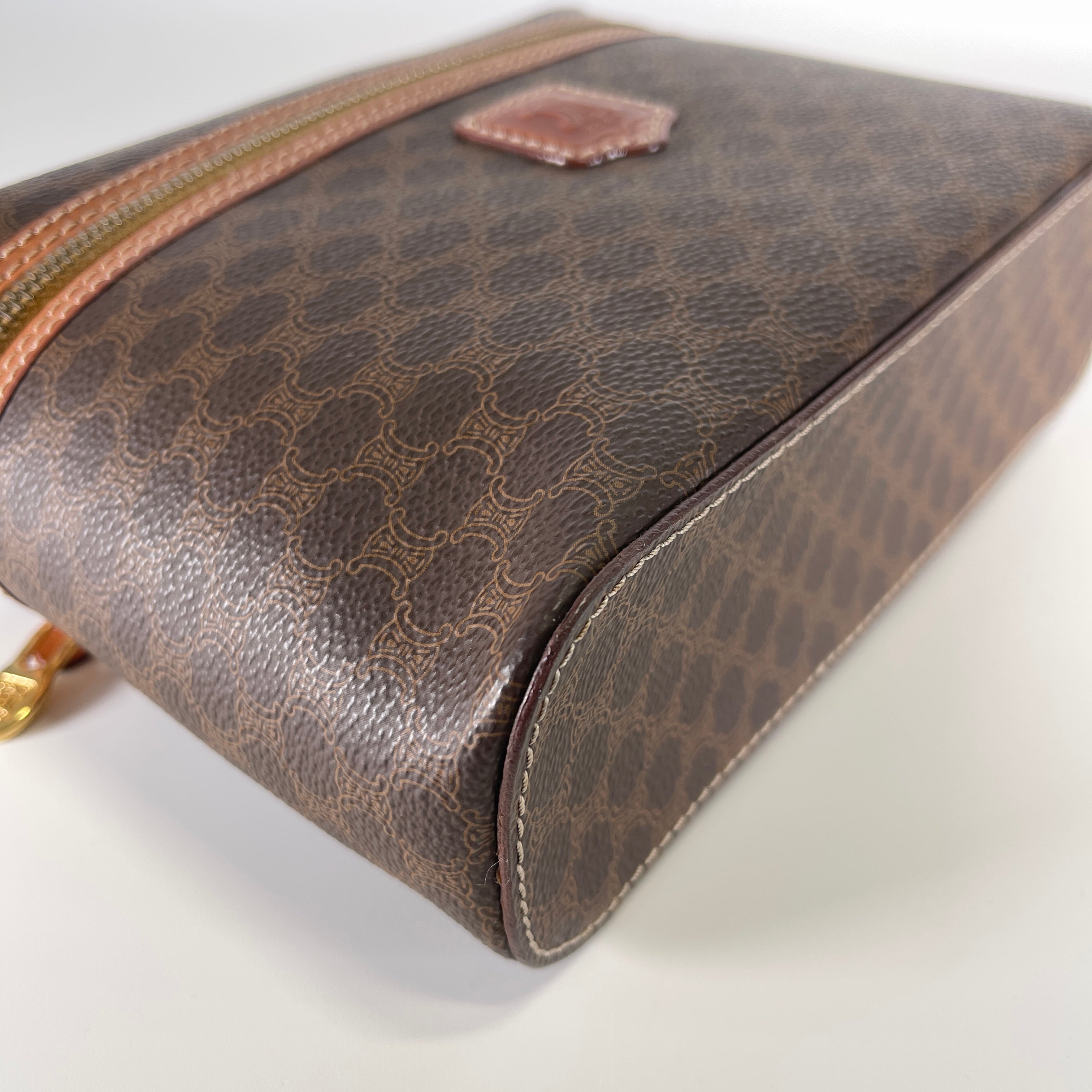 2605 secondhand CELINE Macadam hand bag