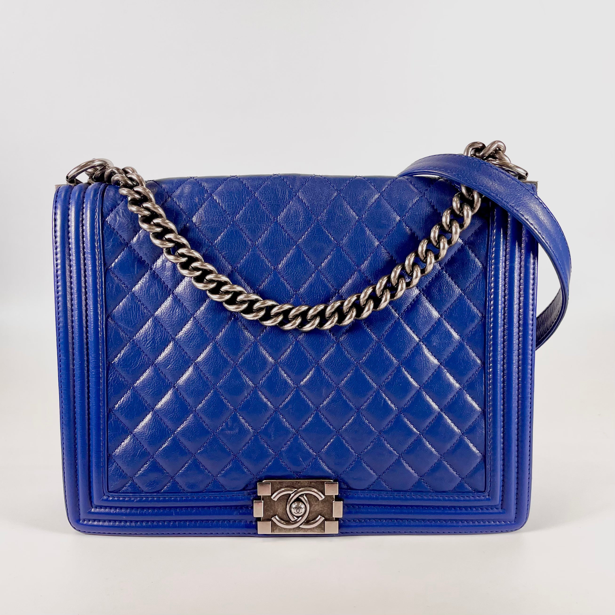 2602 secondhand CHANEL brand bag leather shoulder 17881959 blue strap