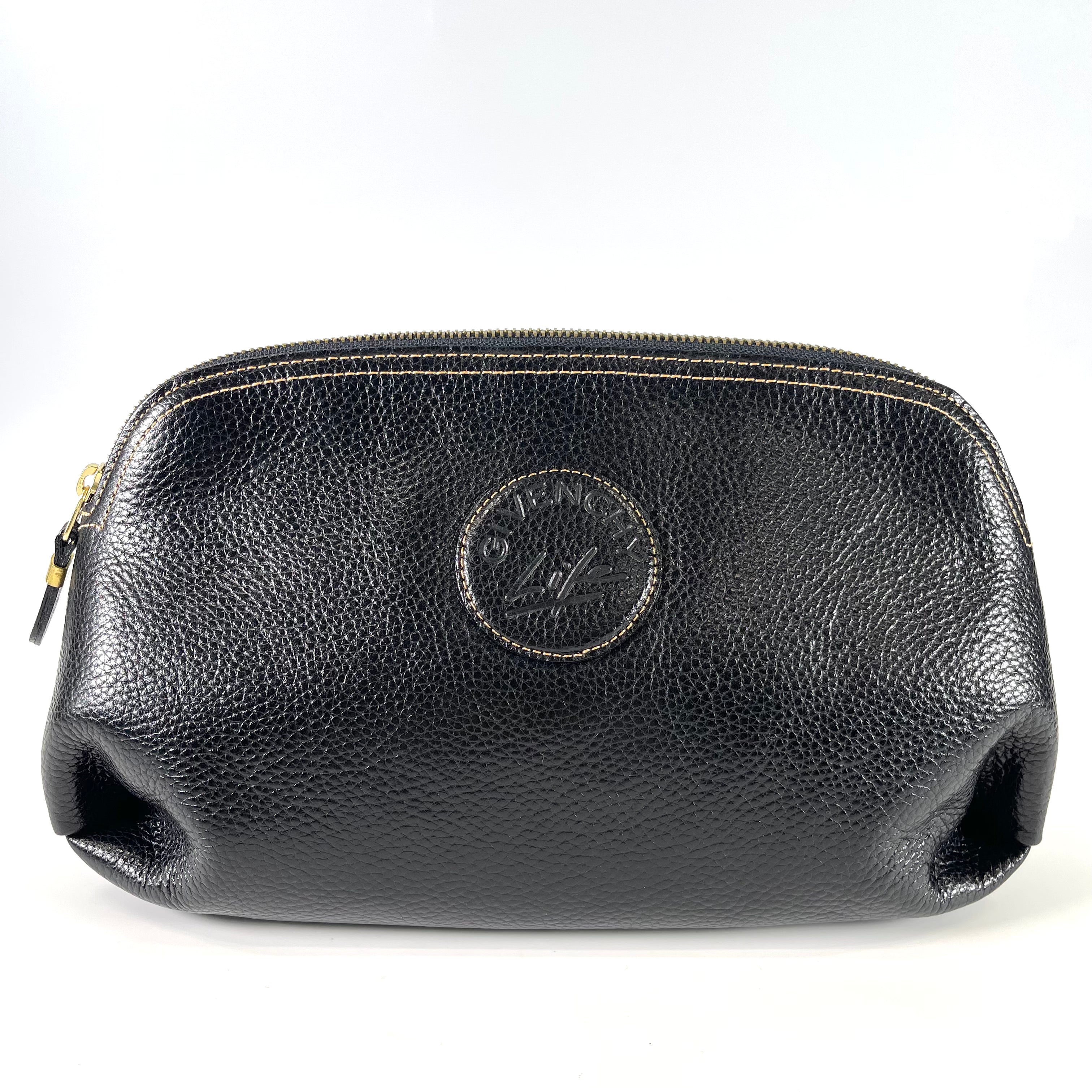 2601 GIVENCHY leather pouch black