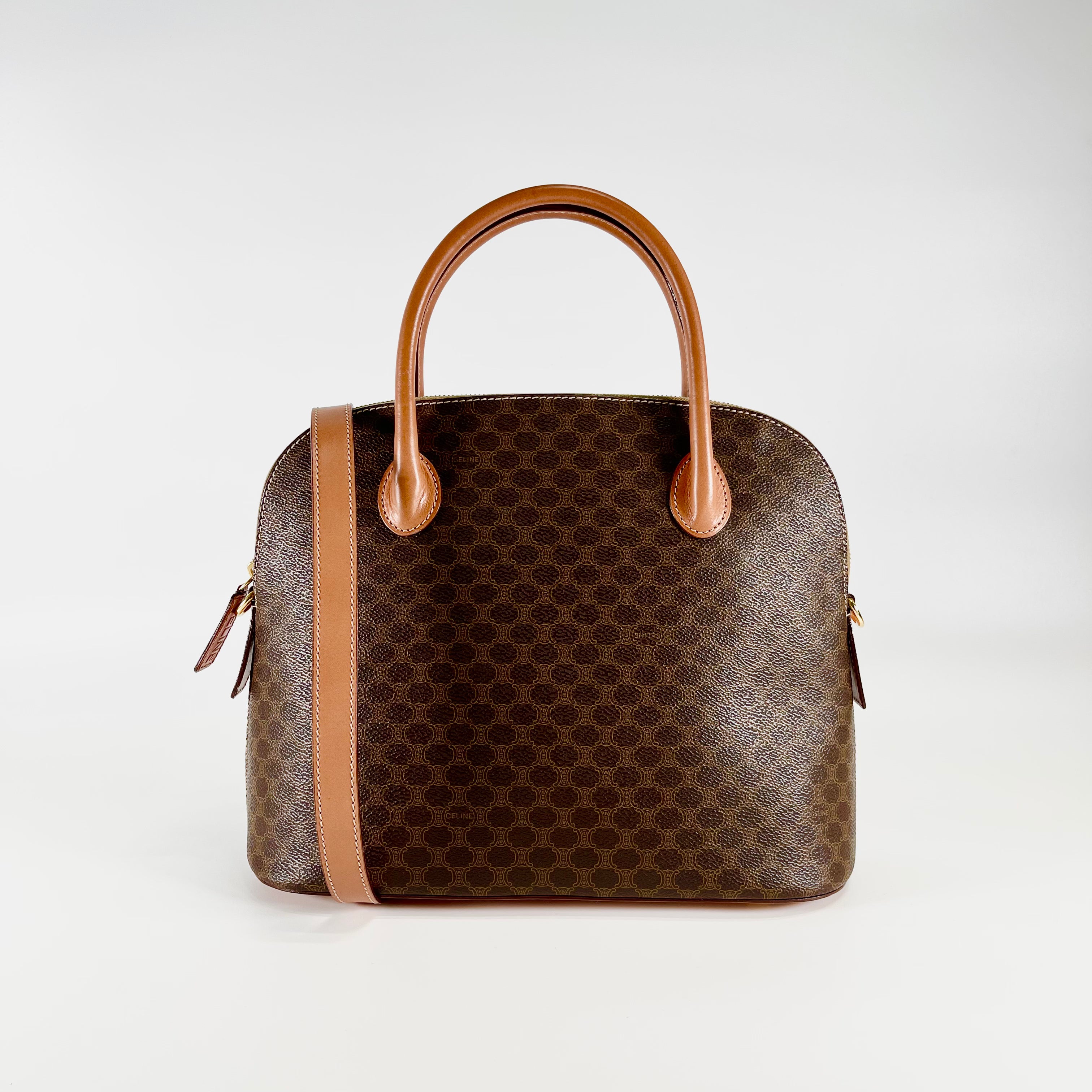 2601 secondhand CELINE Macadam 2Way bag