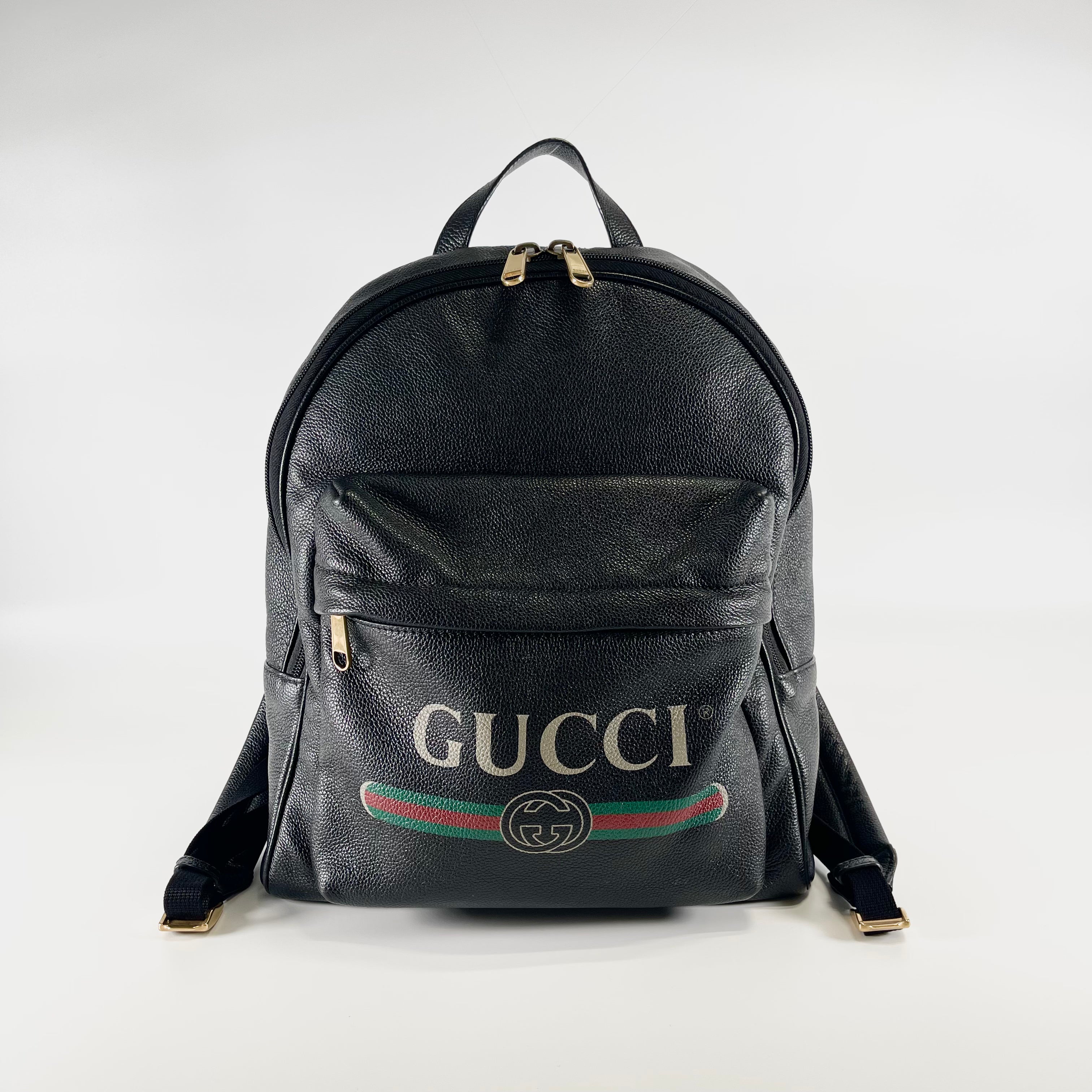 2601 secondhand GUCCI backpack