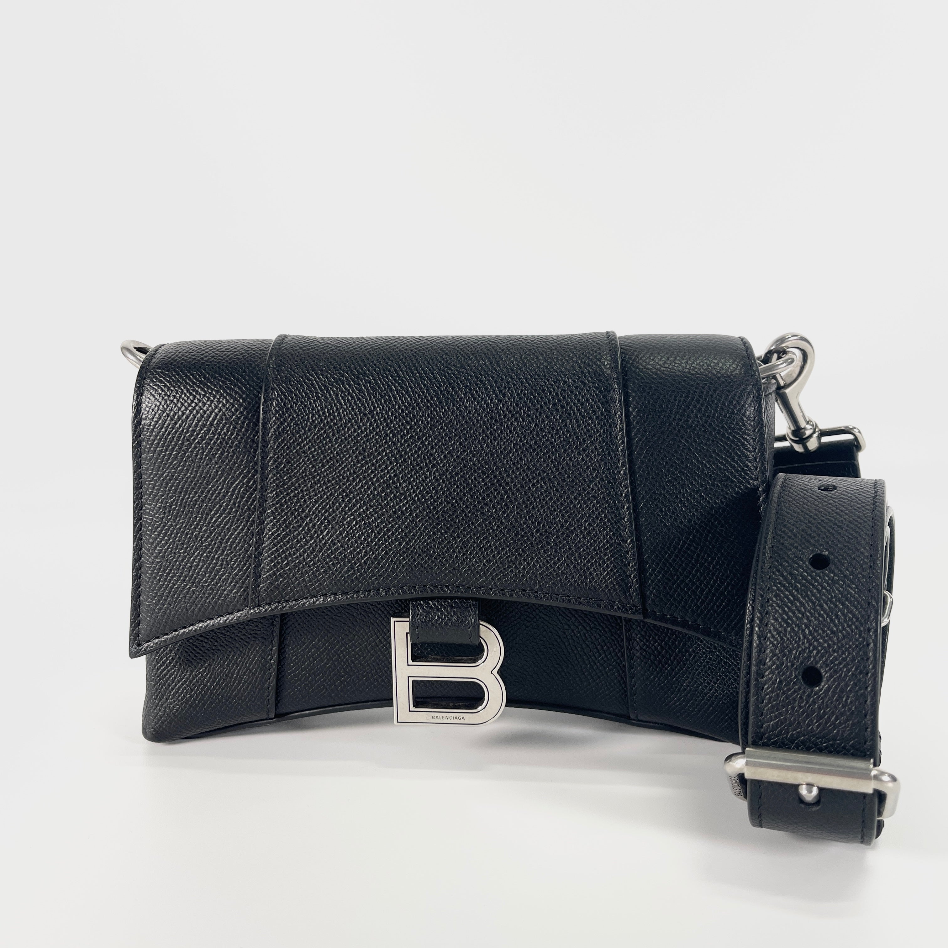 2603 secondhand BALENCIAGA Downtown leather Shoulder bag black 736471