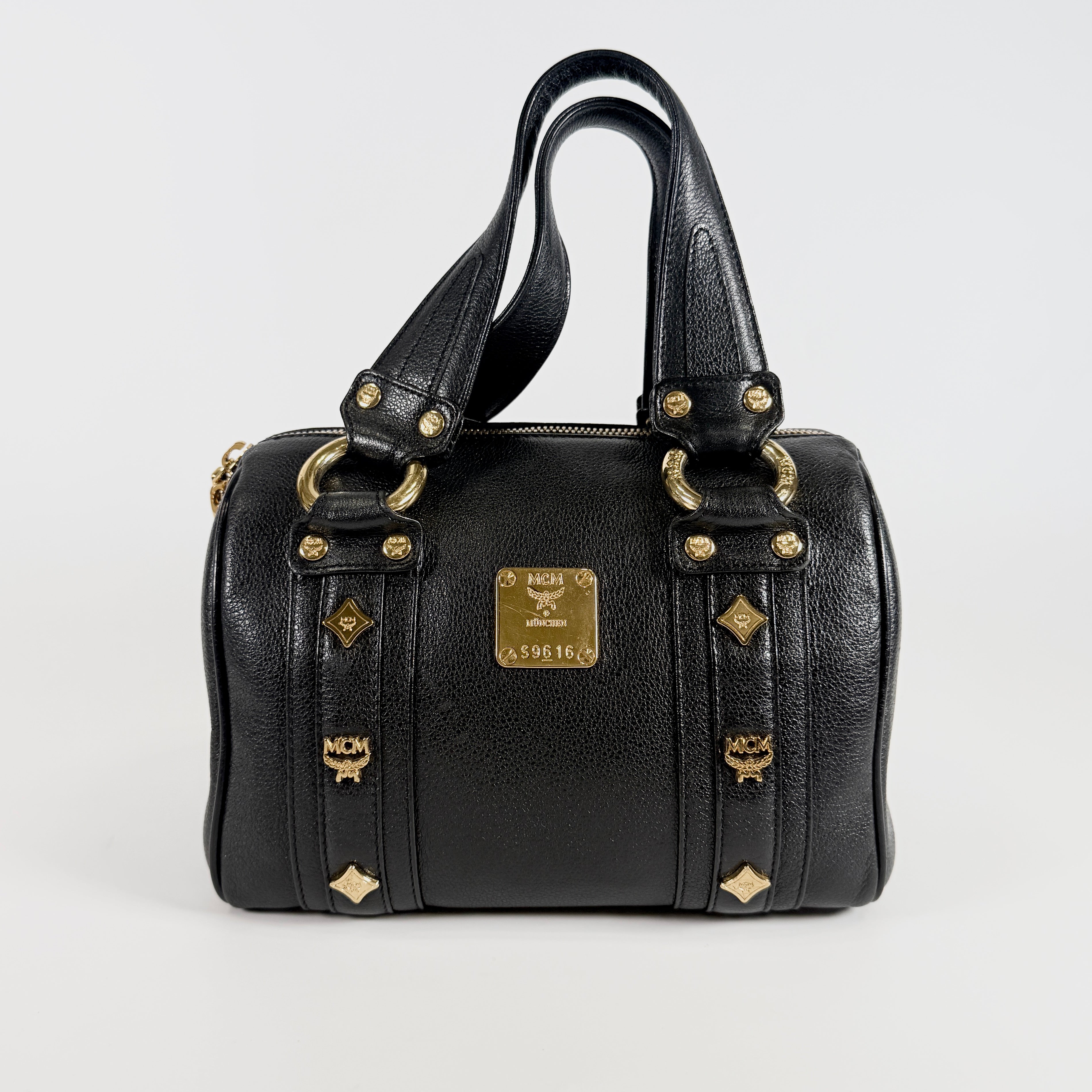 2608 secondhand MCM Boston bag