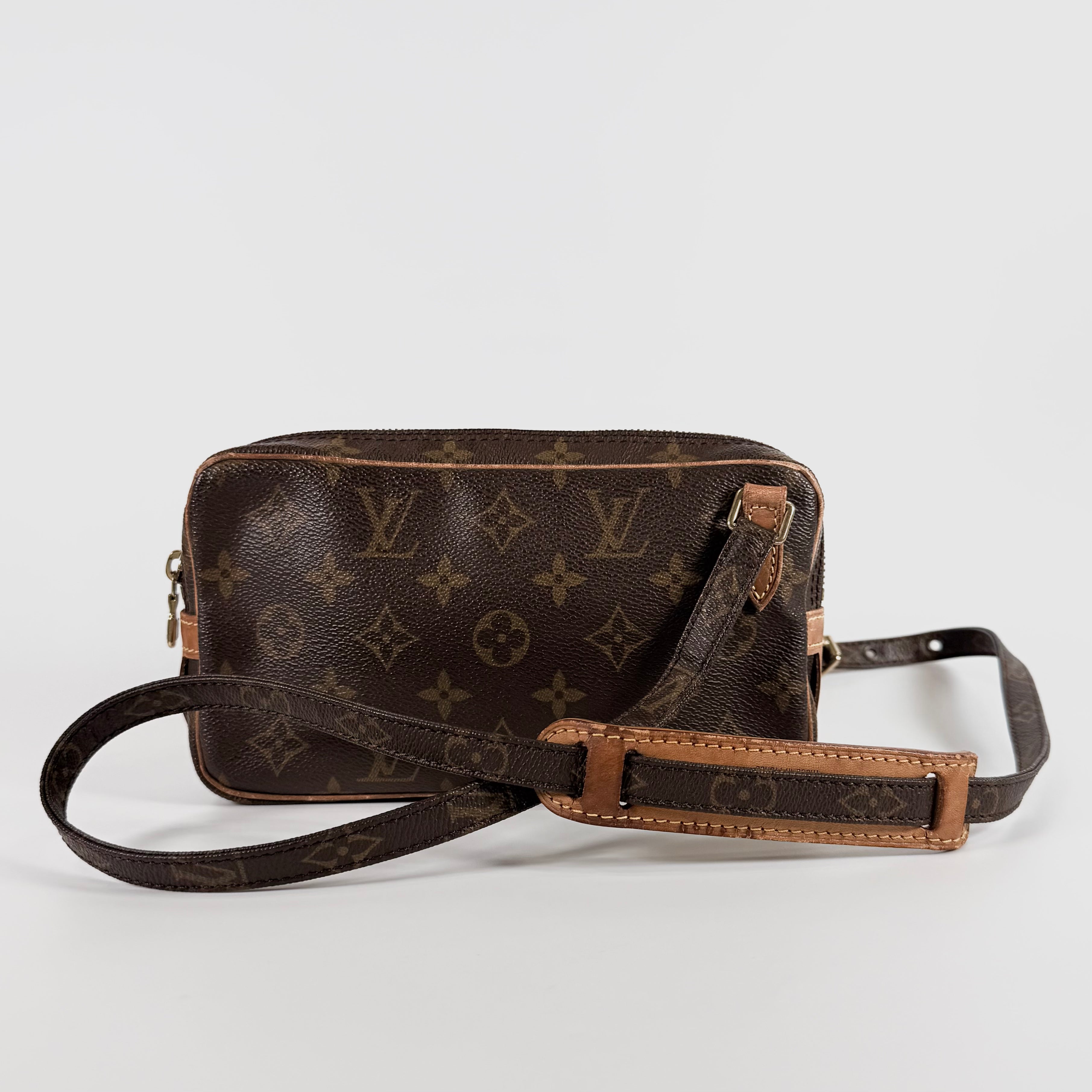 2606 secondhand LV bag / others Marly Bandouliere Monogram