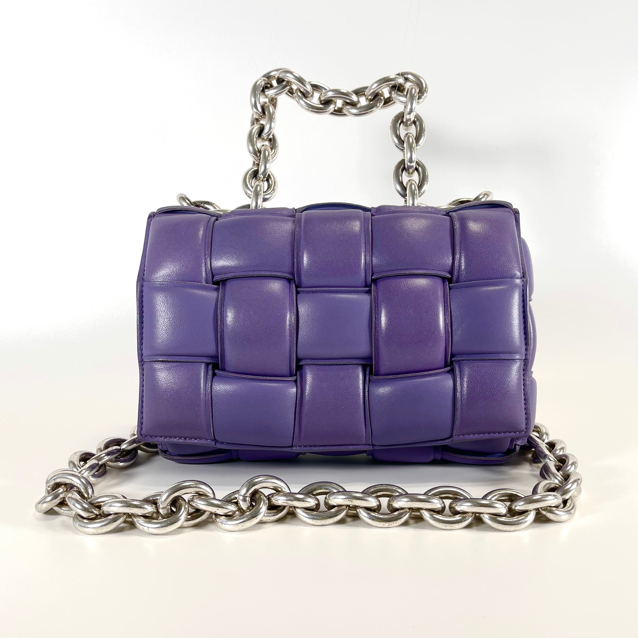 2512 secondhand BOTTEGAVENETA padded cassette