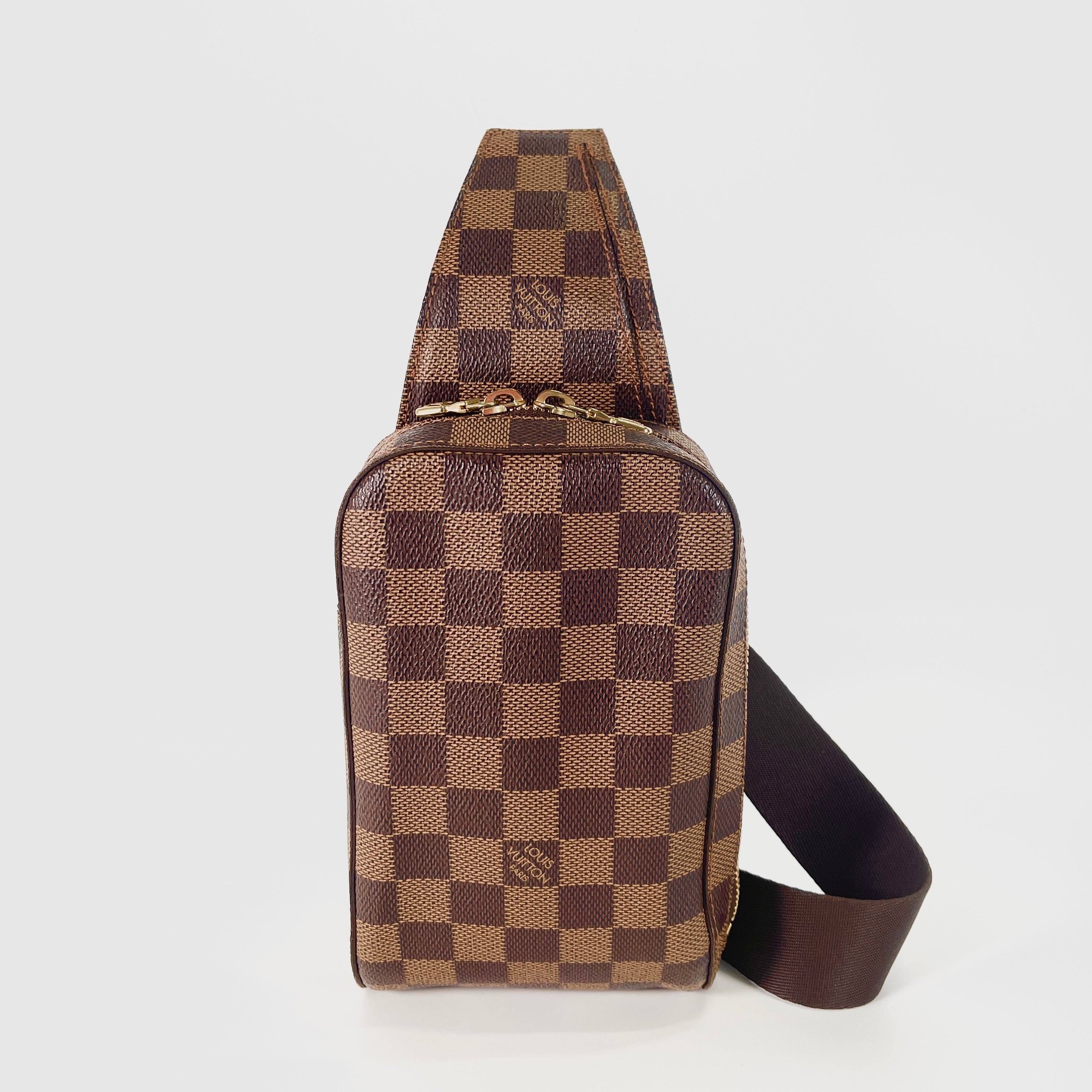 2604 secondhand LV Geronimos Damier CA1023 Body Bag / Waist Bag
