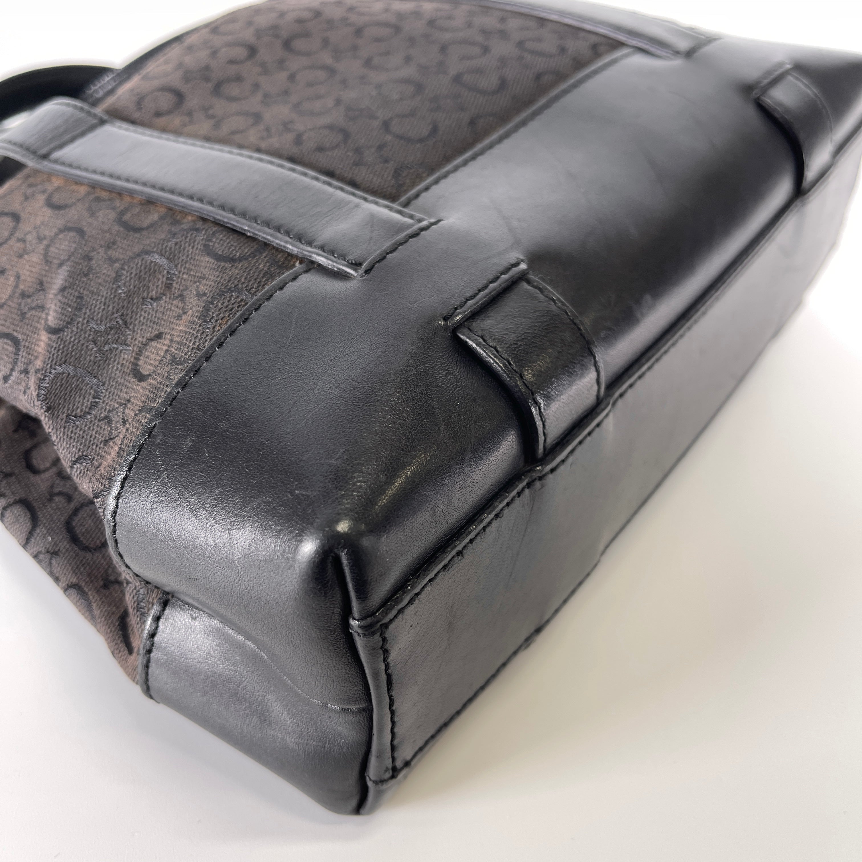 2605 secondhand CELINE C Macadam hand bag