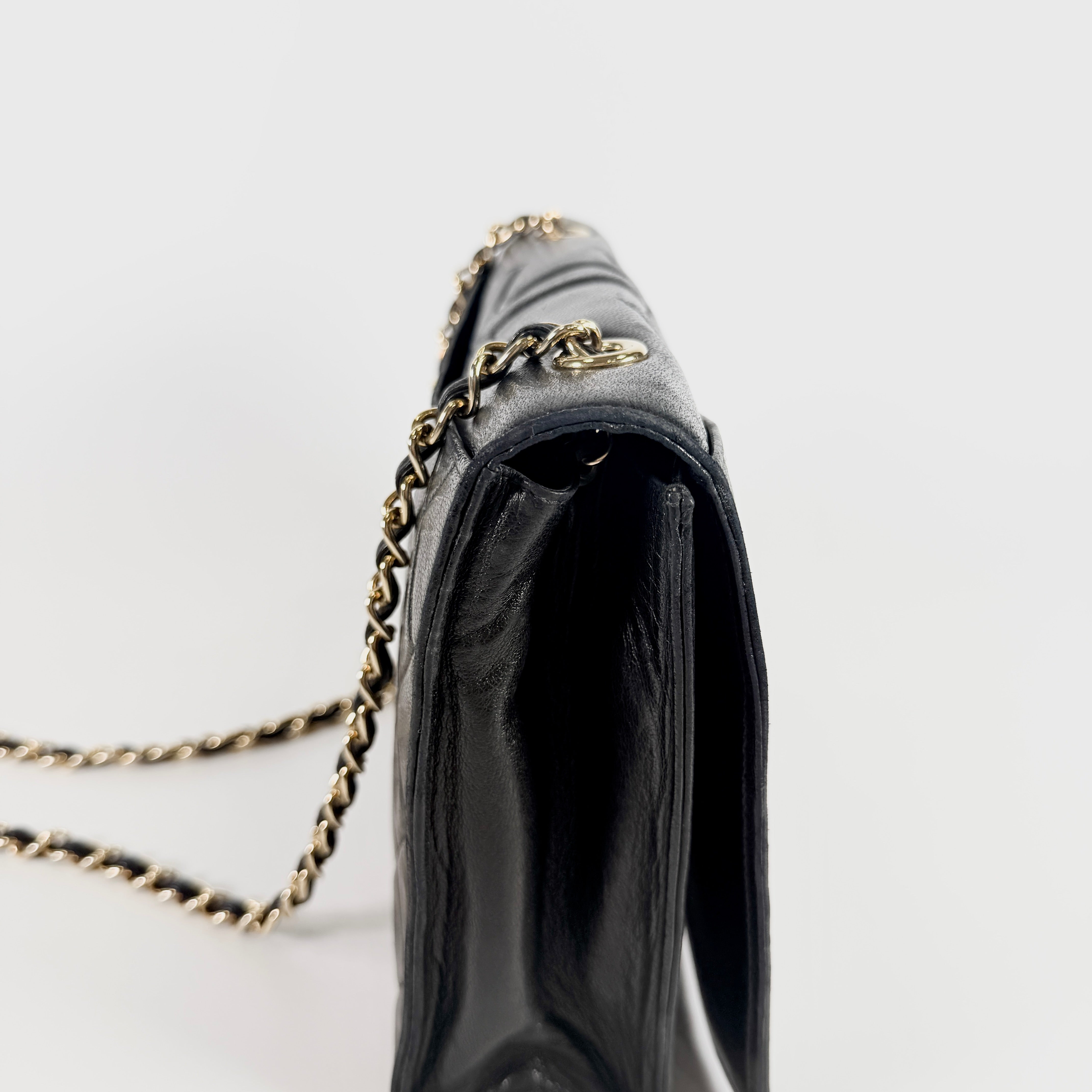 2608 secondhand CHANEL Chain Shoulder Bag