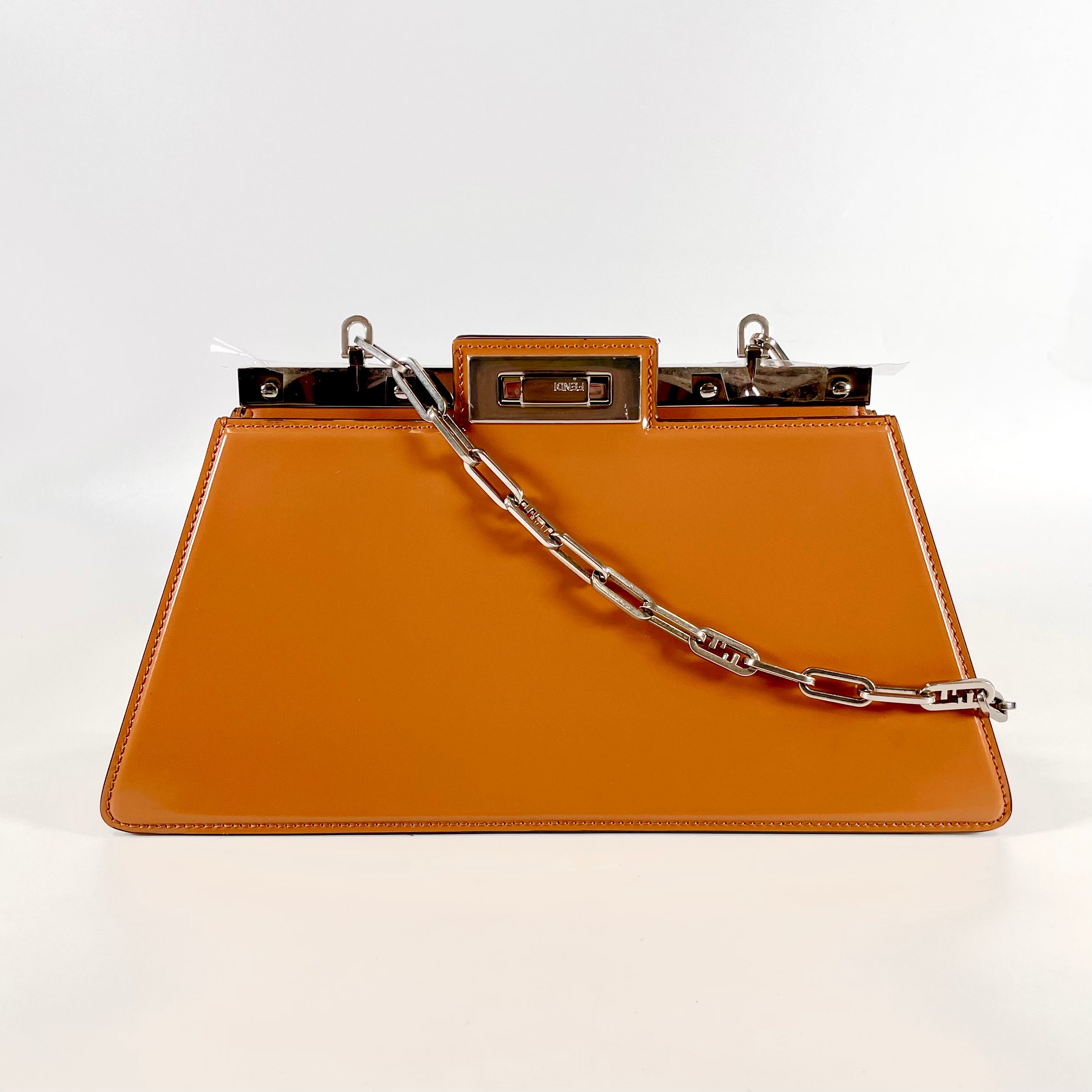 2512 secondhand FENDI Peekaboo