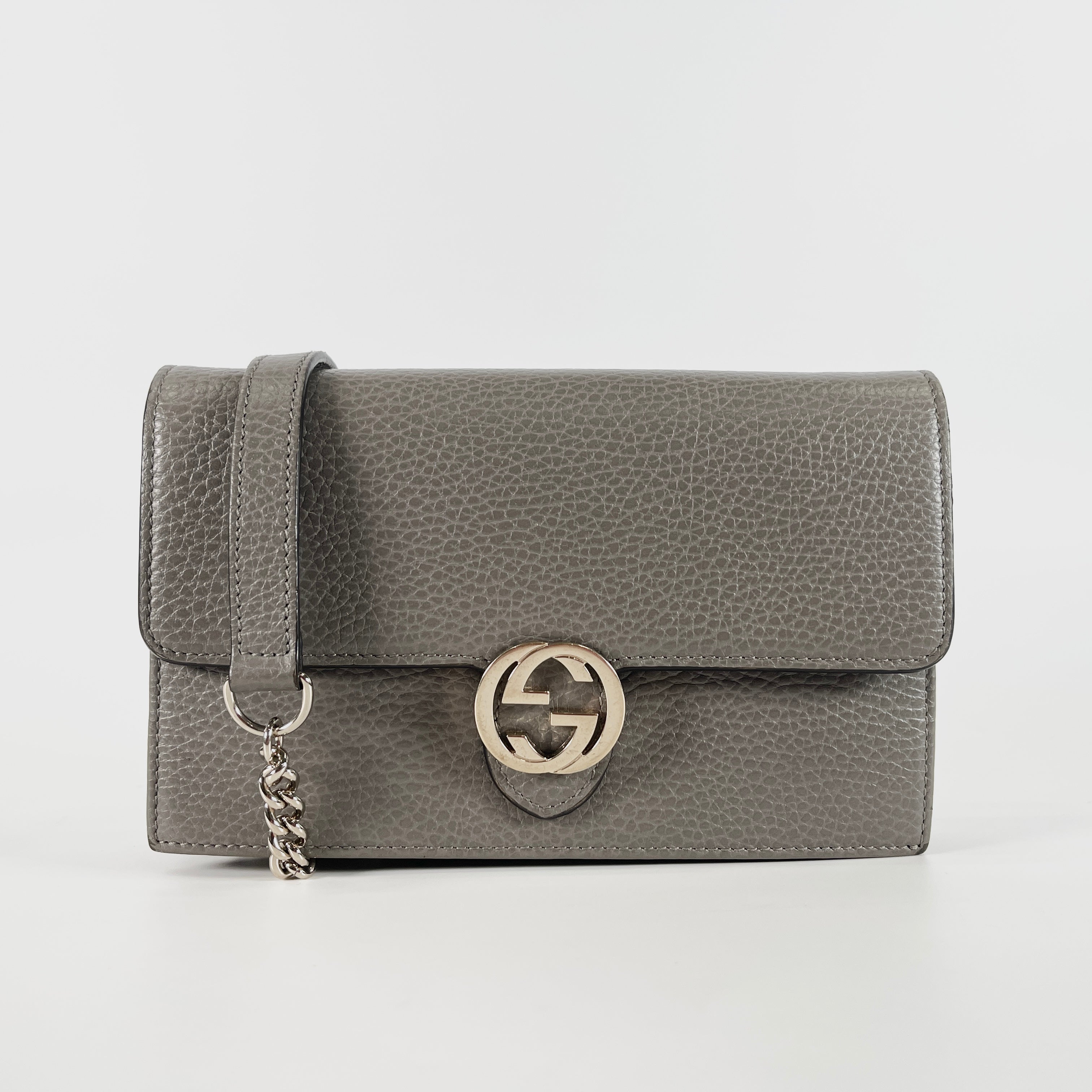 2604 secondhand GUCCI GG Chain Bag