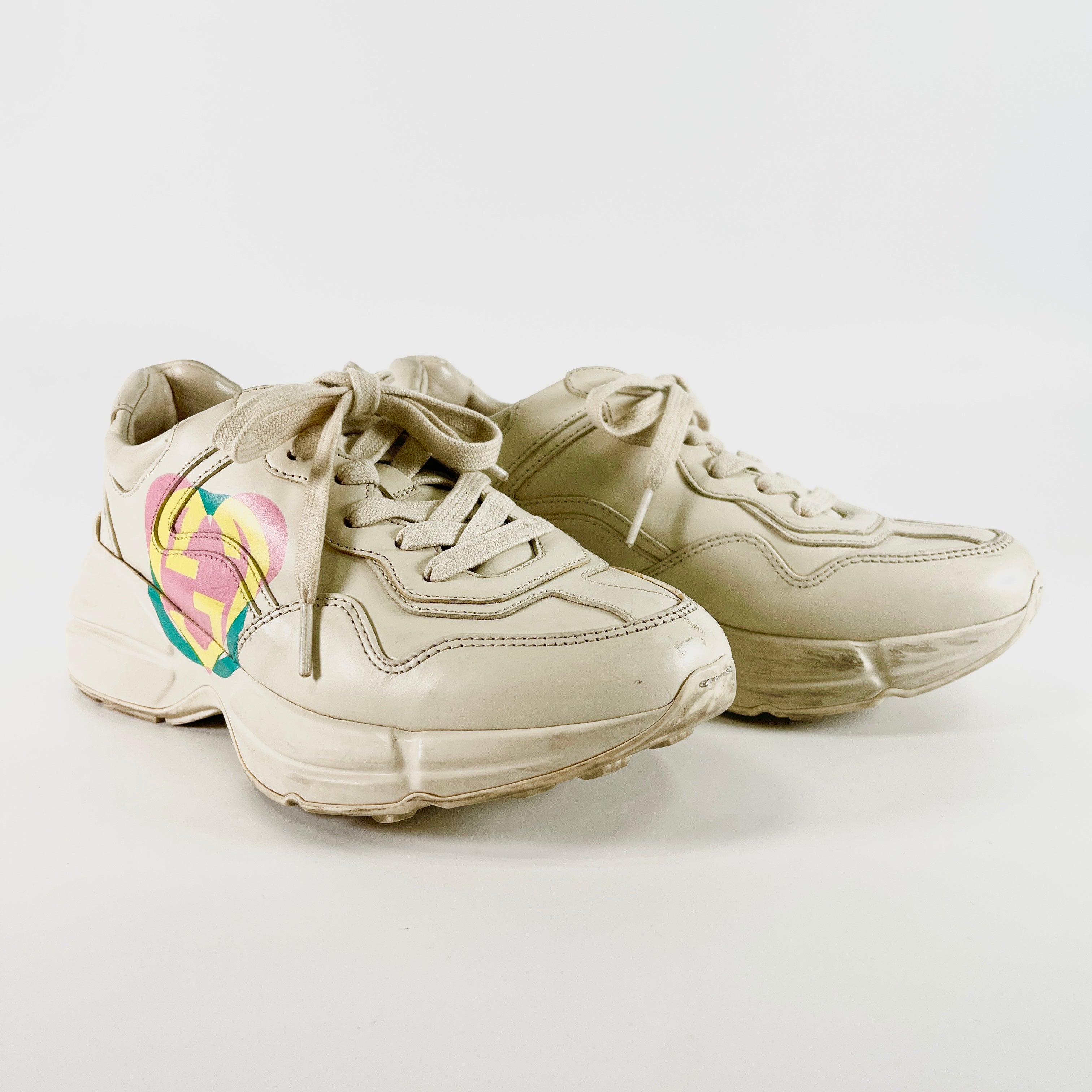 2604 secondhand GUCCI Light leather sneakers 36 Women's beige 692931 double G