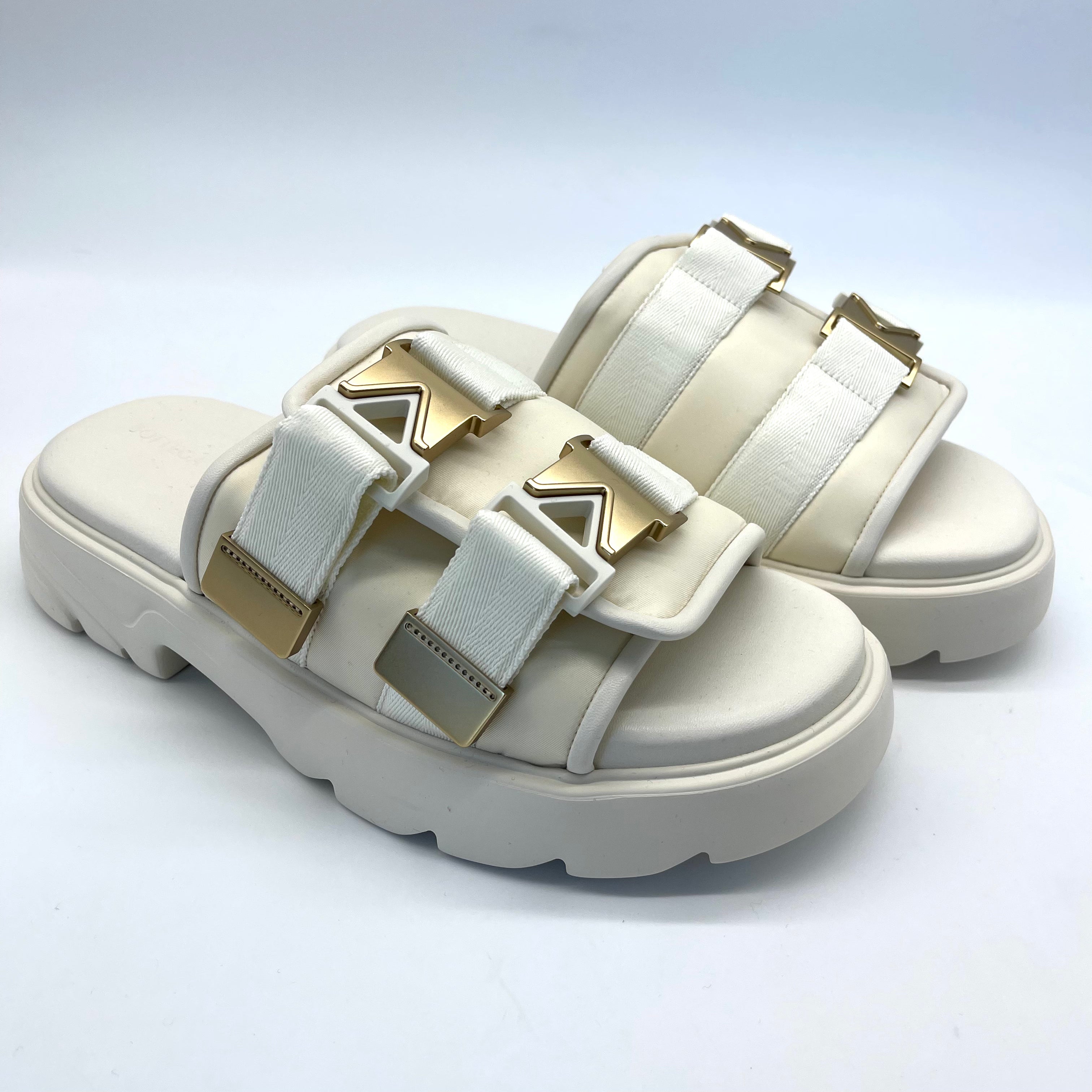 2511 BOTTEGAVENETA Flash Sandals Size 43 Men's