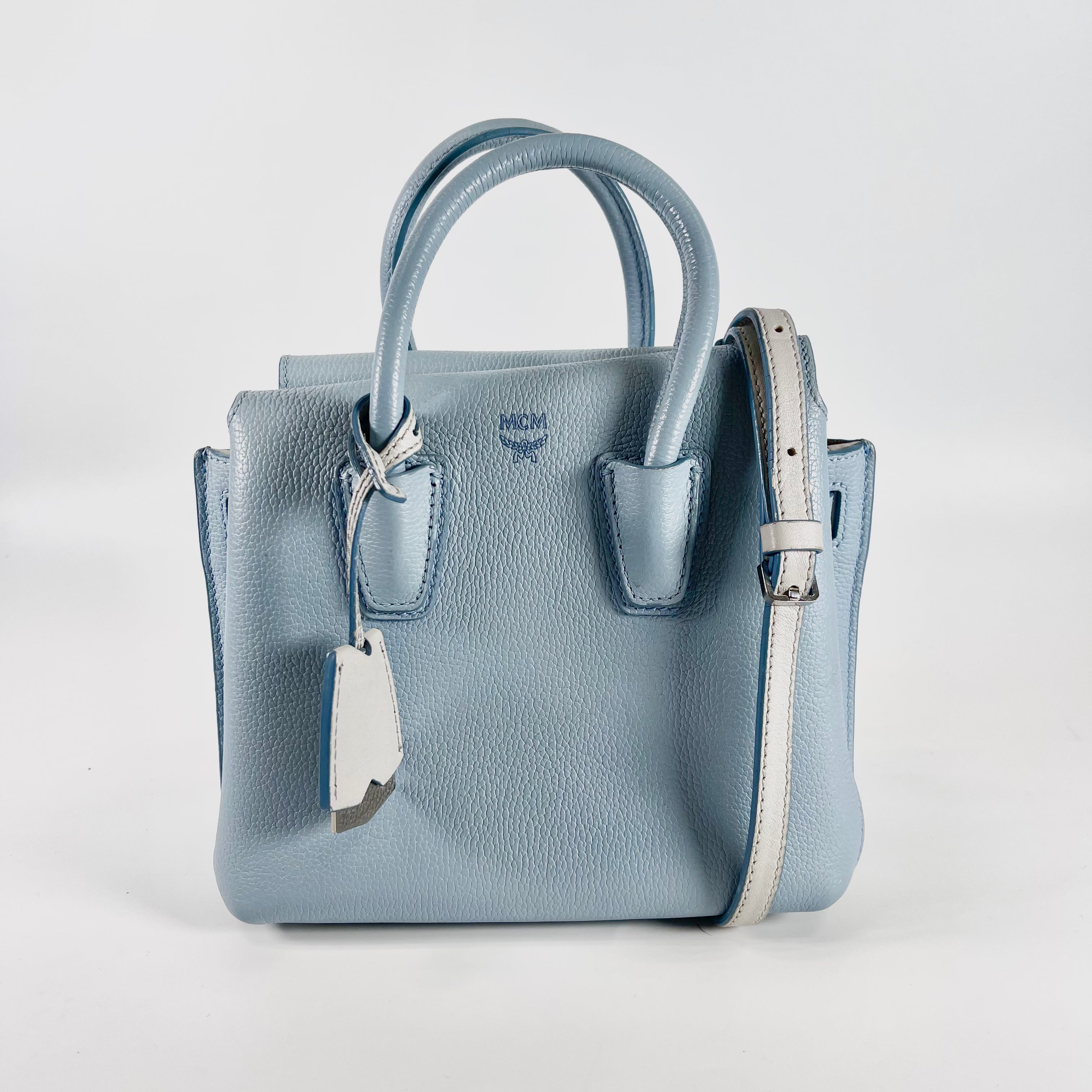 2602 secondhand MCM 2Way bag