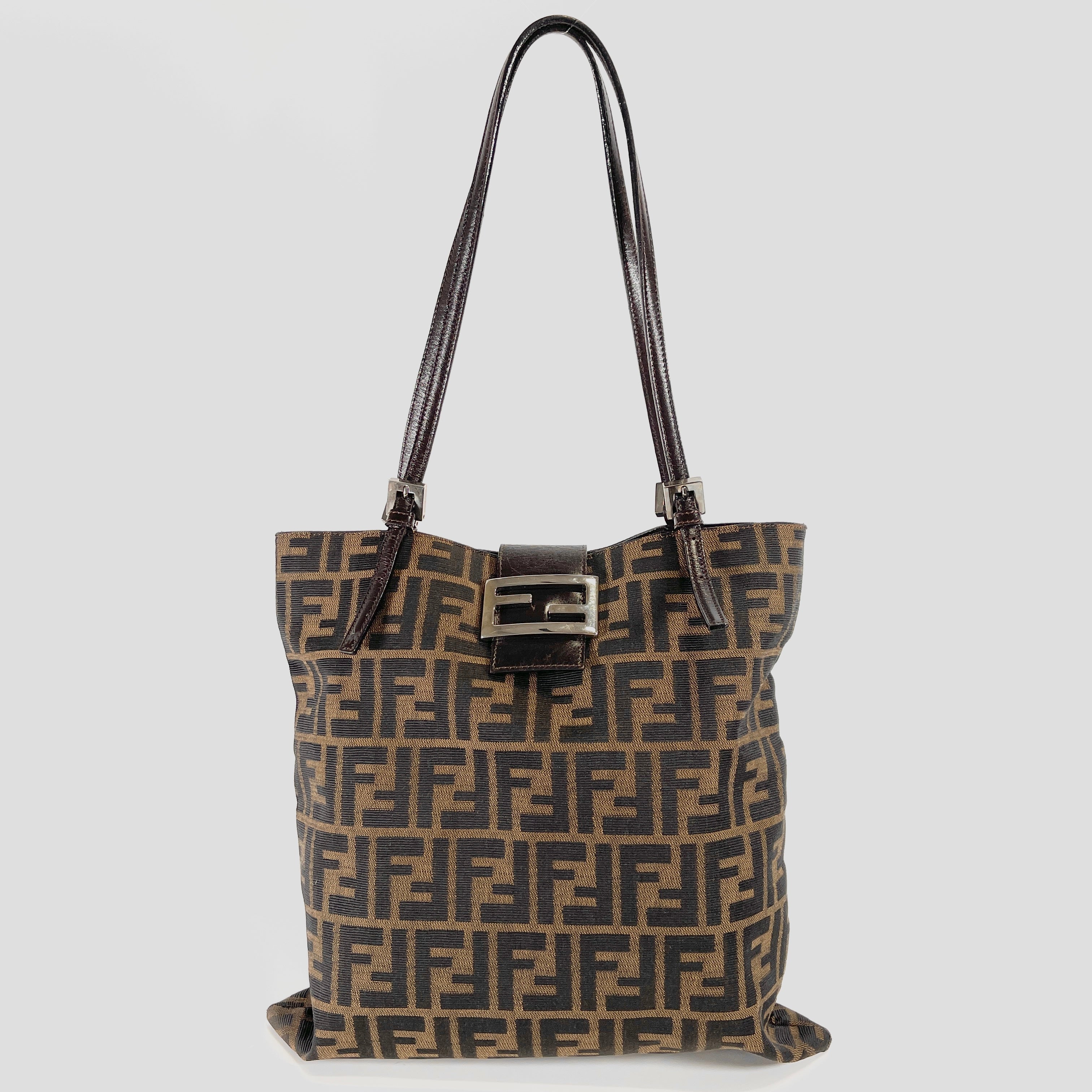 2603 secondhand FENDI Tote Bag