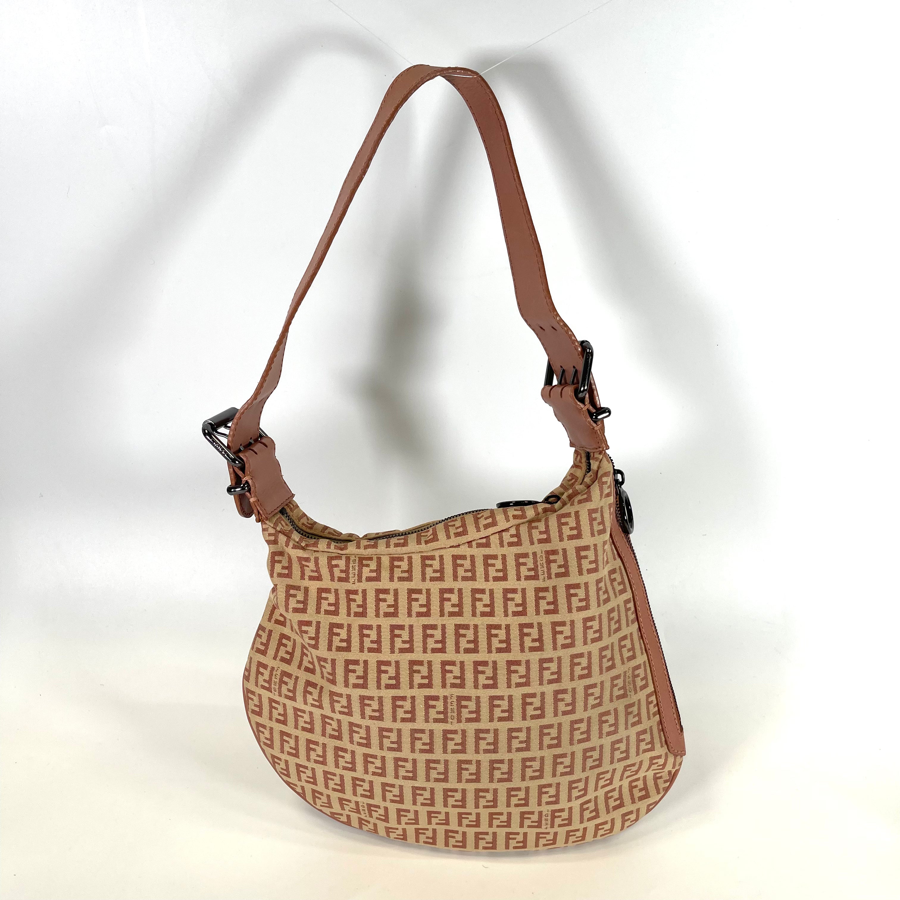 2512 secondhand FENDI Zucchino Shoulder bag