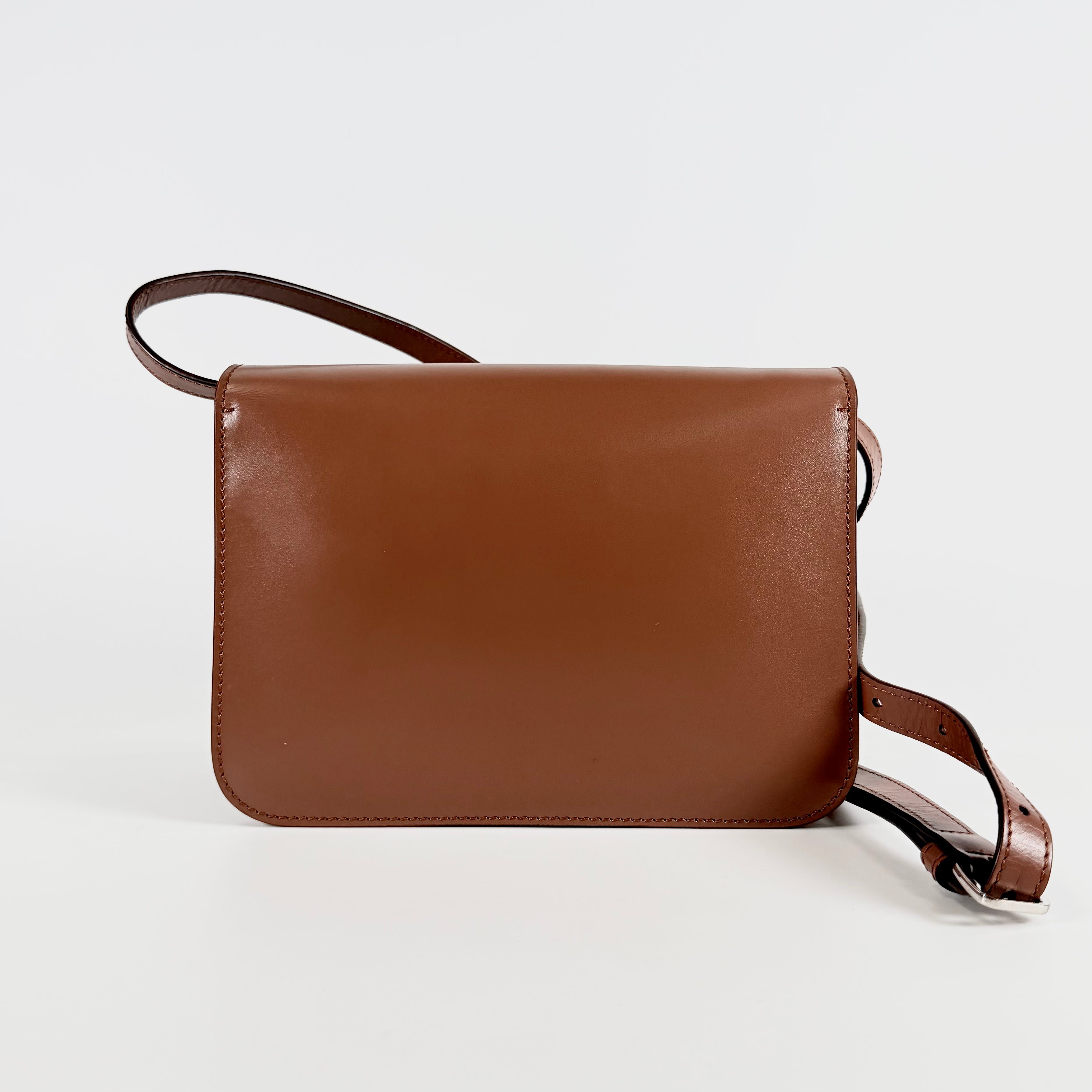 2607 secondhand BURBERRY ITKUOSRL126ES TB bag Shoulder bag Small Brown