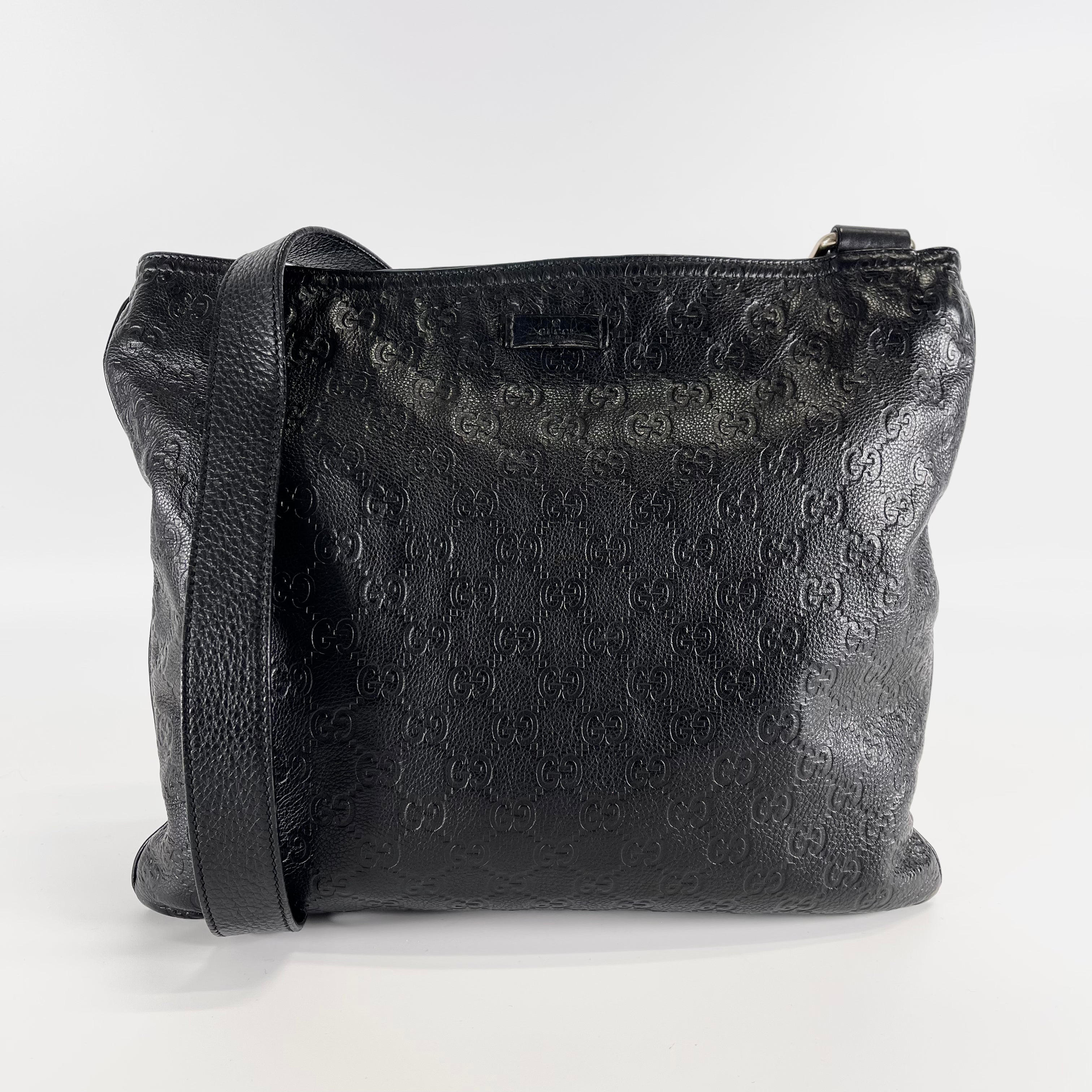 2602 secondhand GUCCI bag