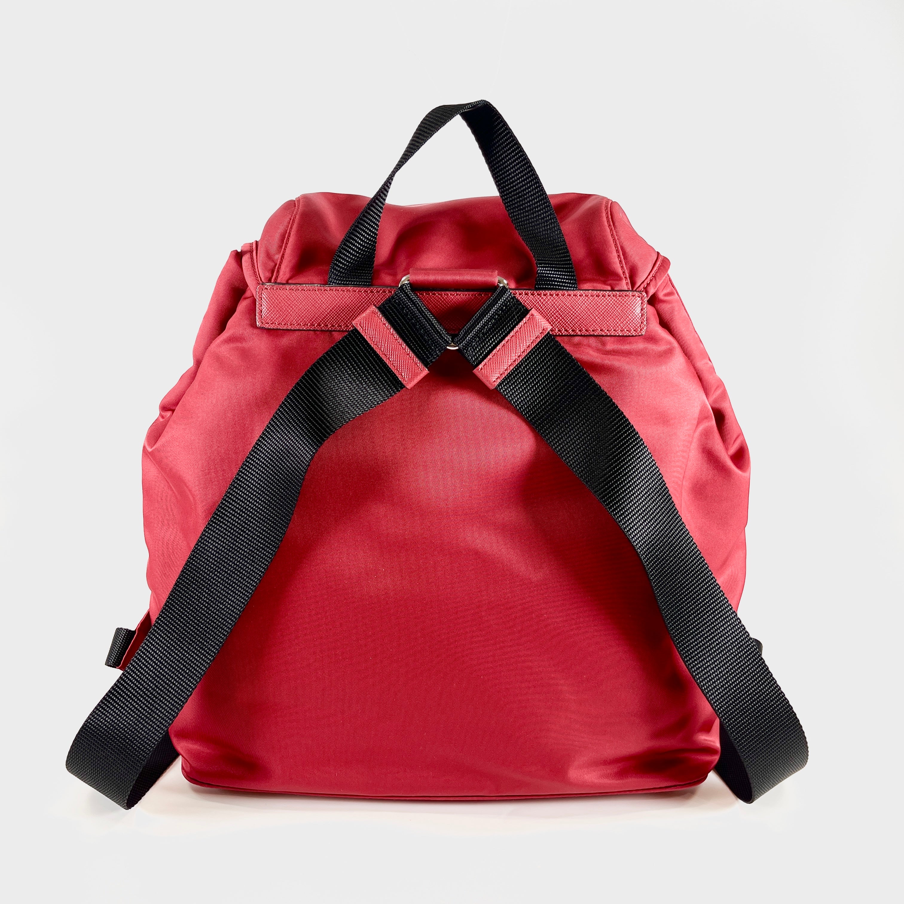 2604 secondhand PRADA backpack logo plate Red nylon