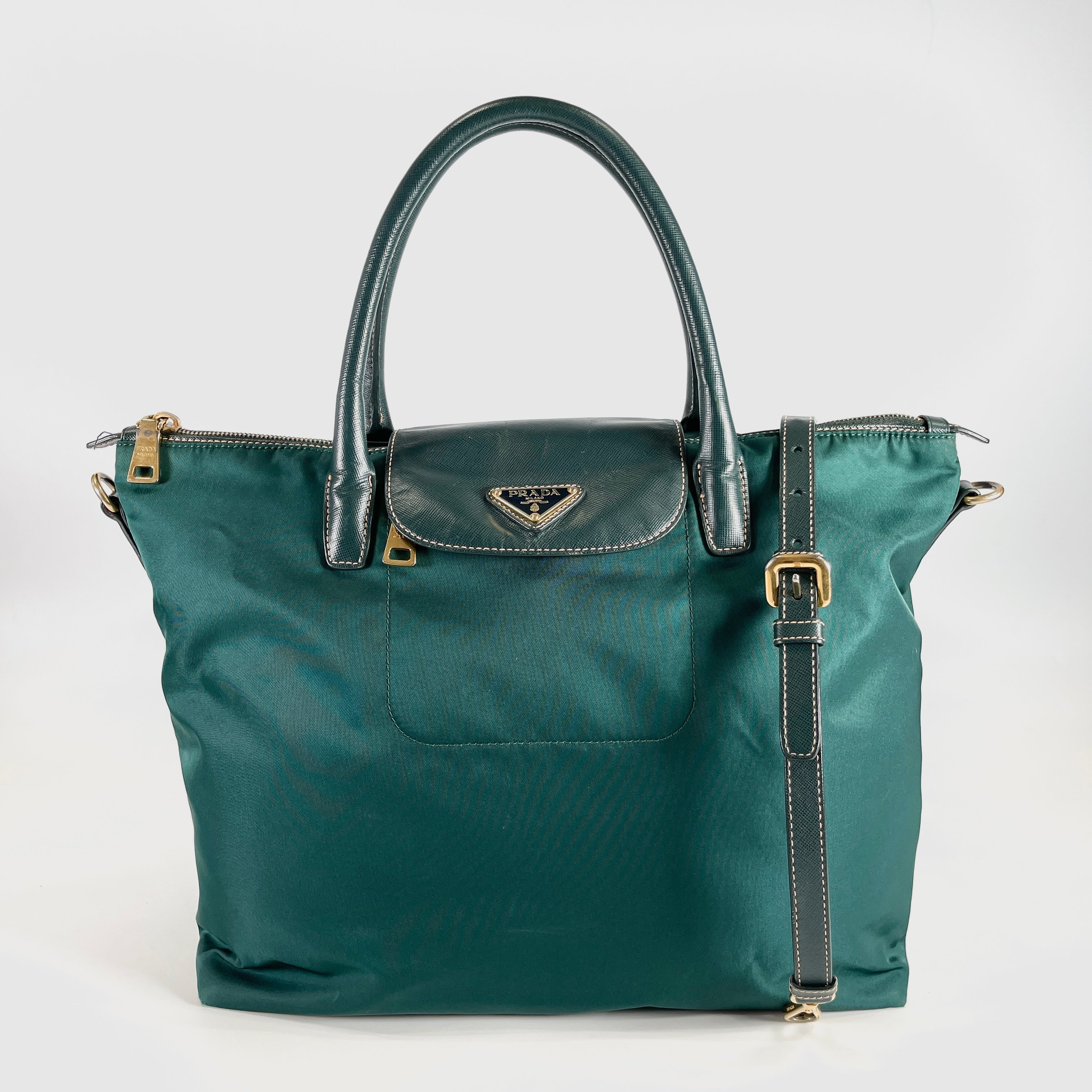 2605 secondhand PRADA nylon 2Way bag