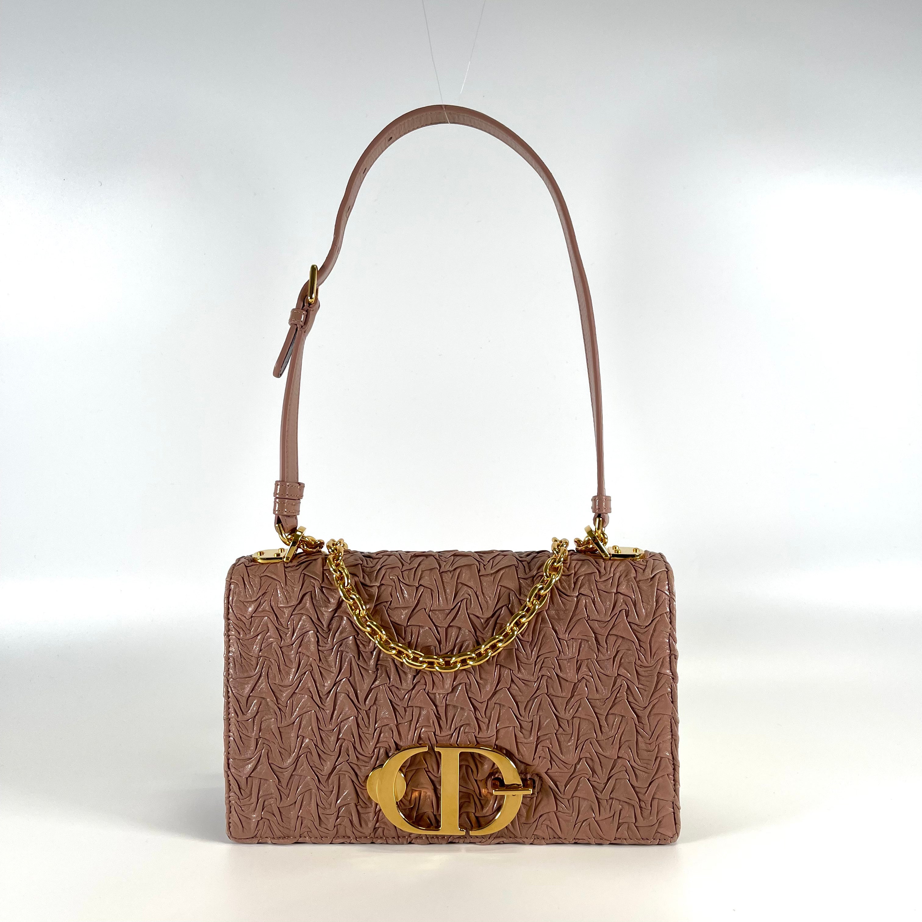 2601 CD leather Caro Chain Shoulder Pink Beige