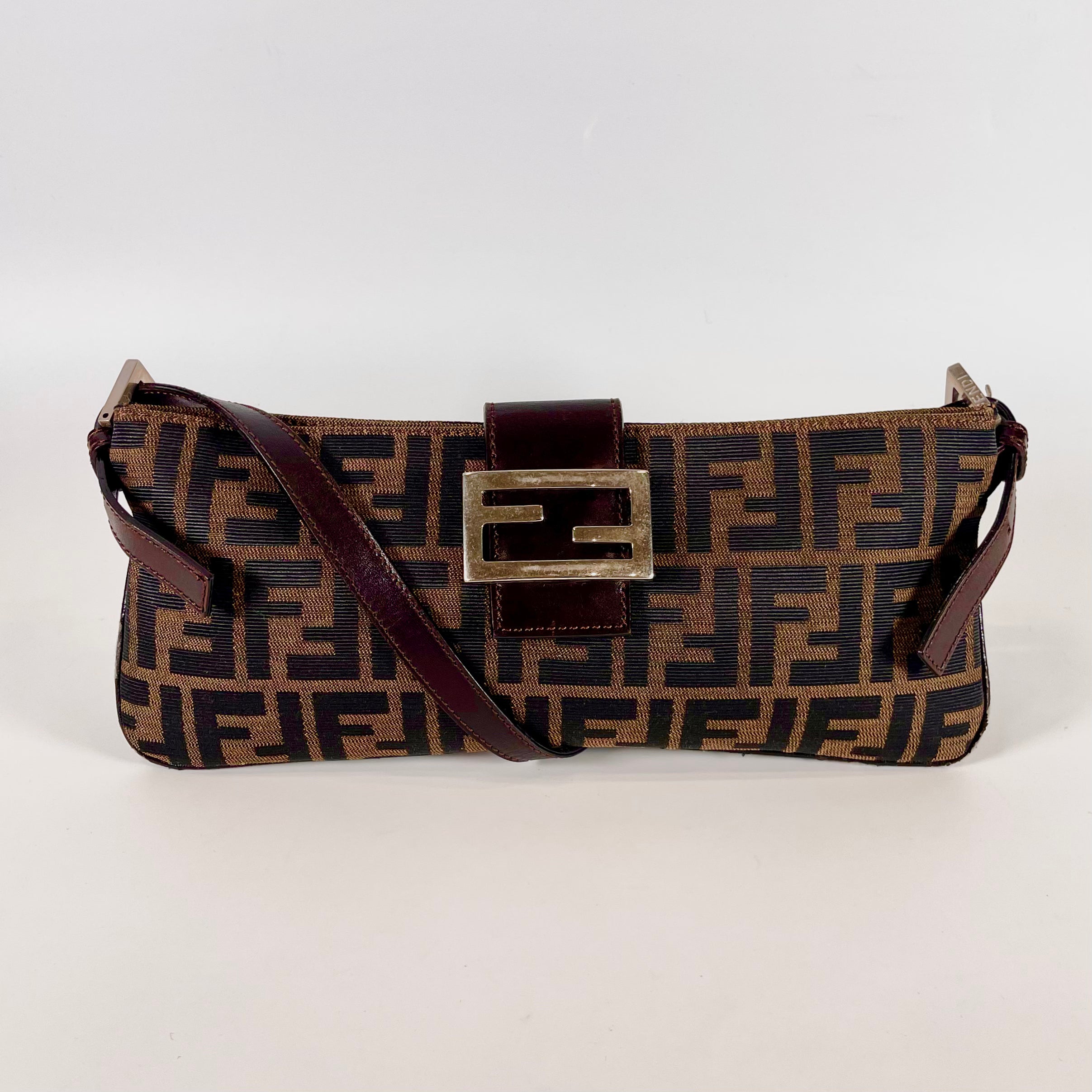 2511 FENDI Zucca shoulder bag