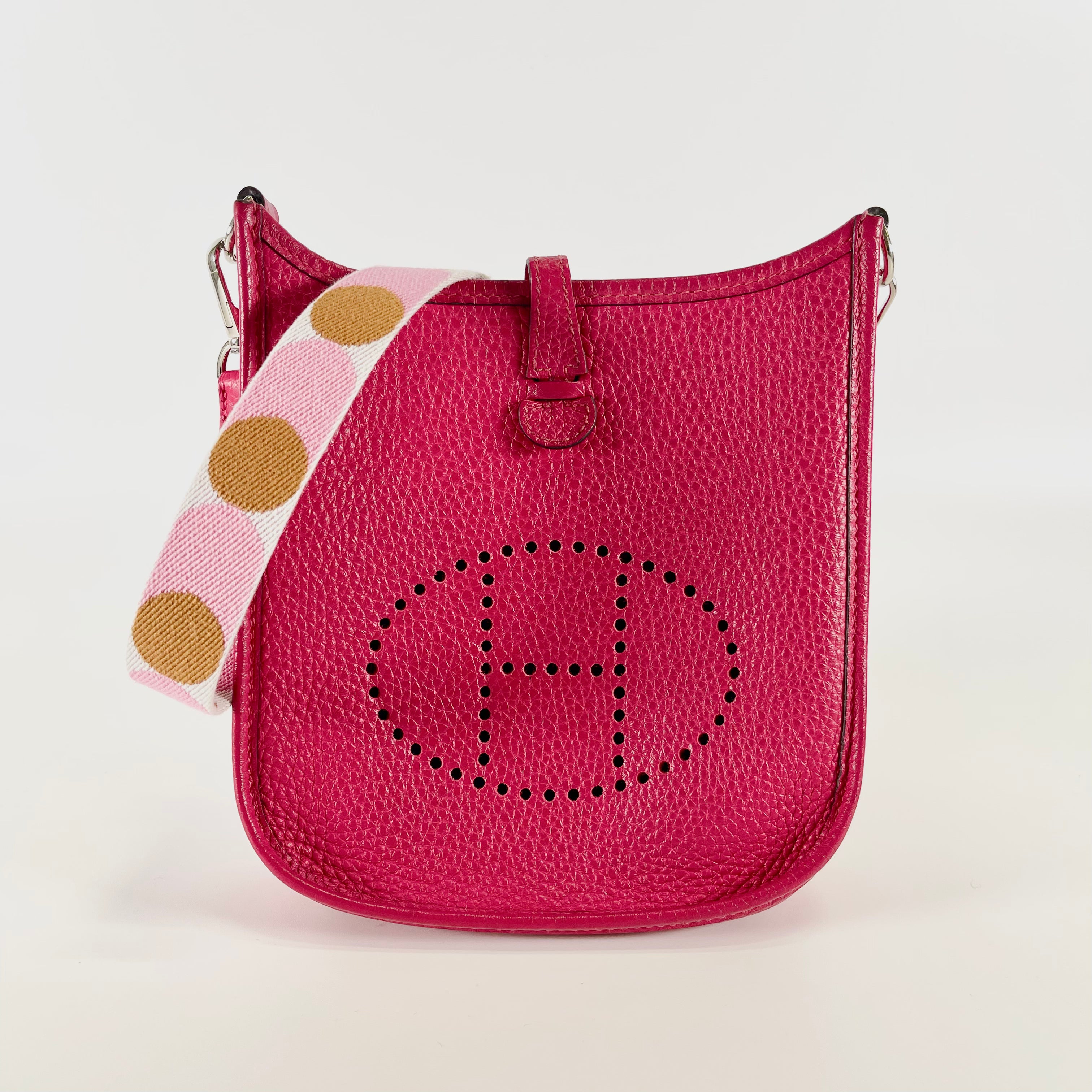 2602 secondhand HERMES brand bag leather pink Evelyn Z pin
