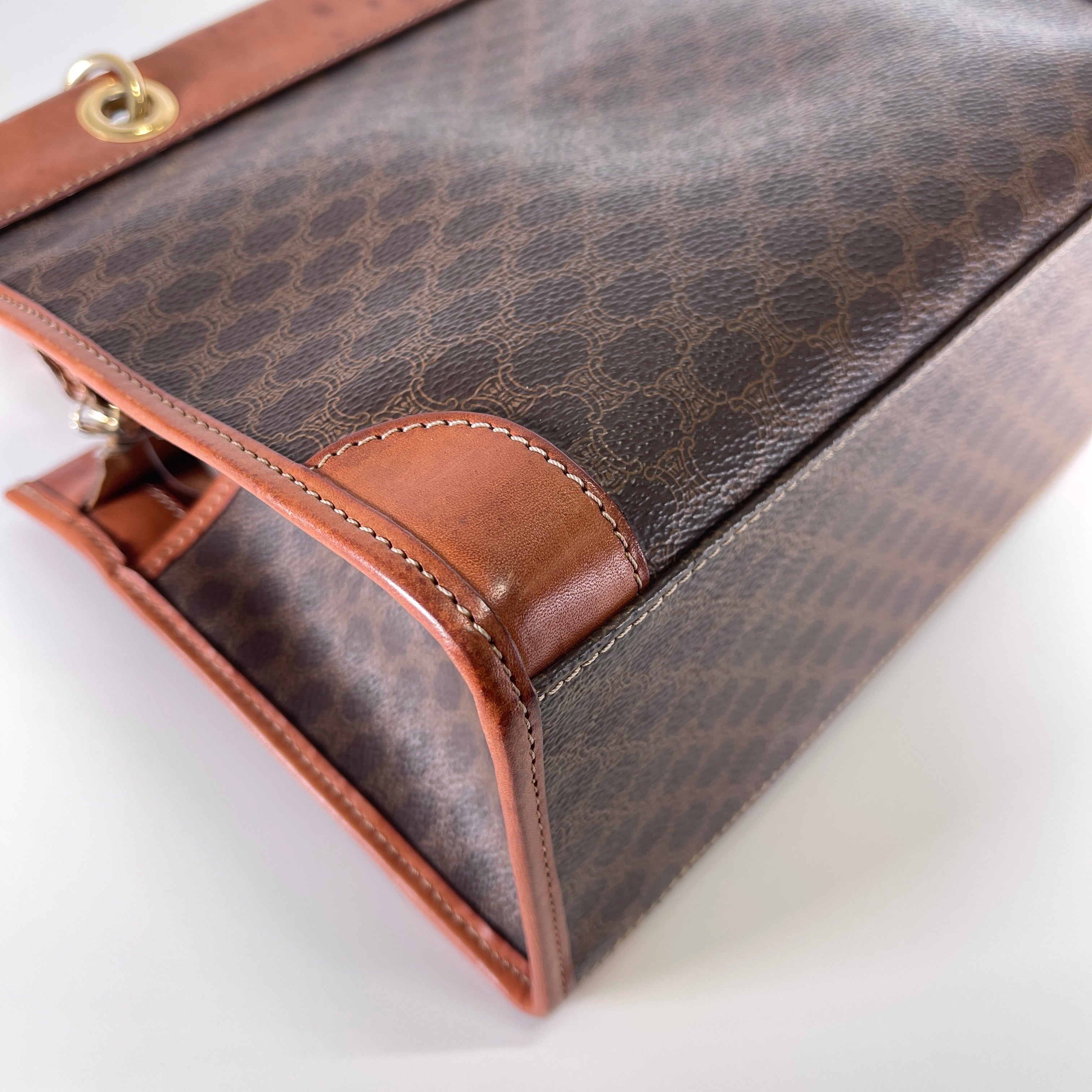 2605 secondhand CELINE Macadam hand bag
