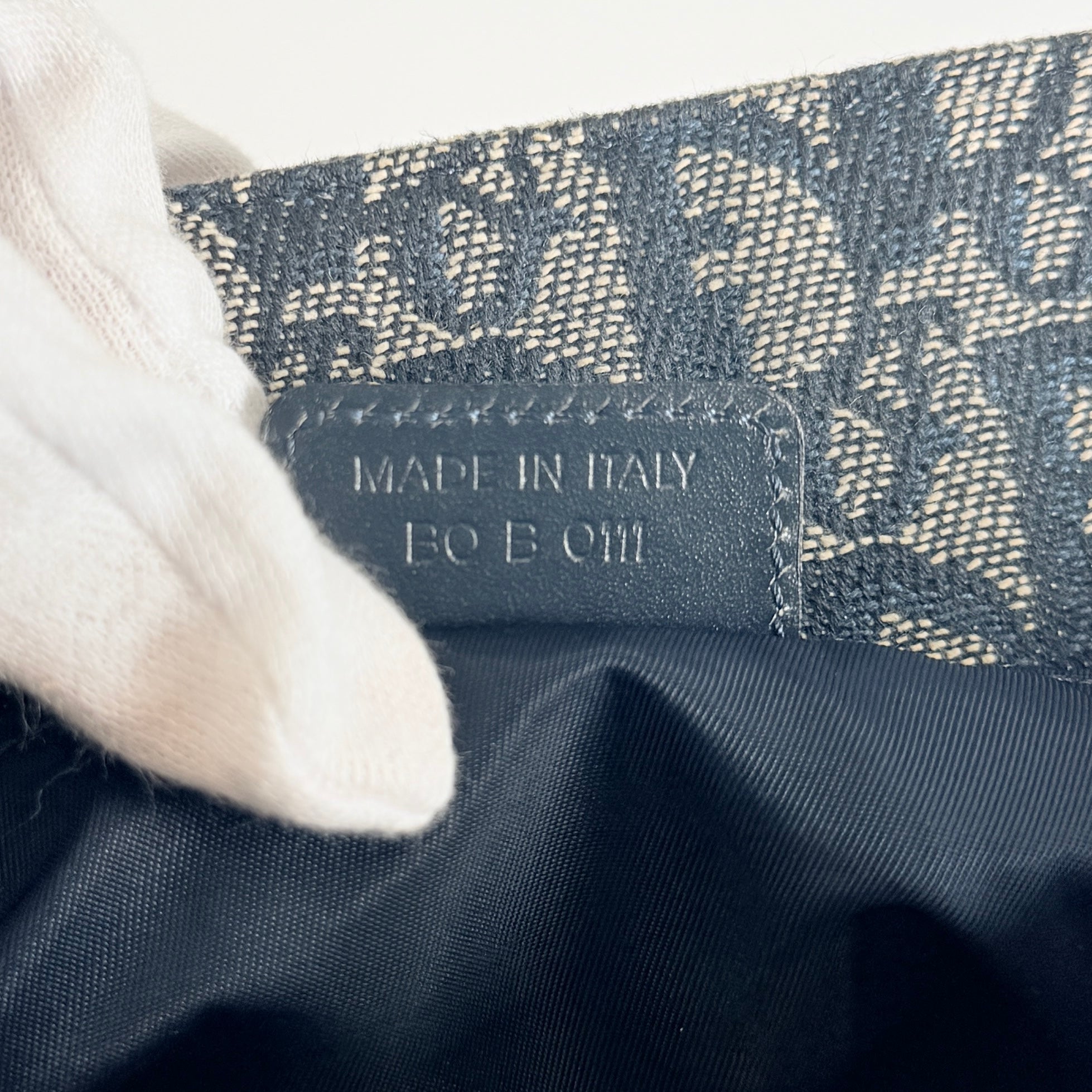 2607 secondhand Christian Dior Oblique Tote Bag