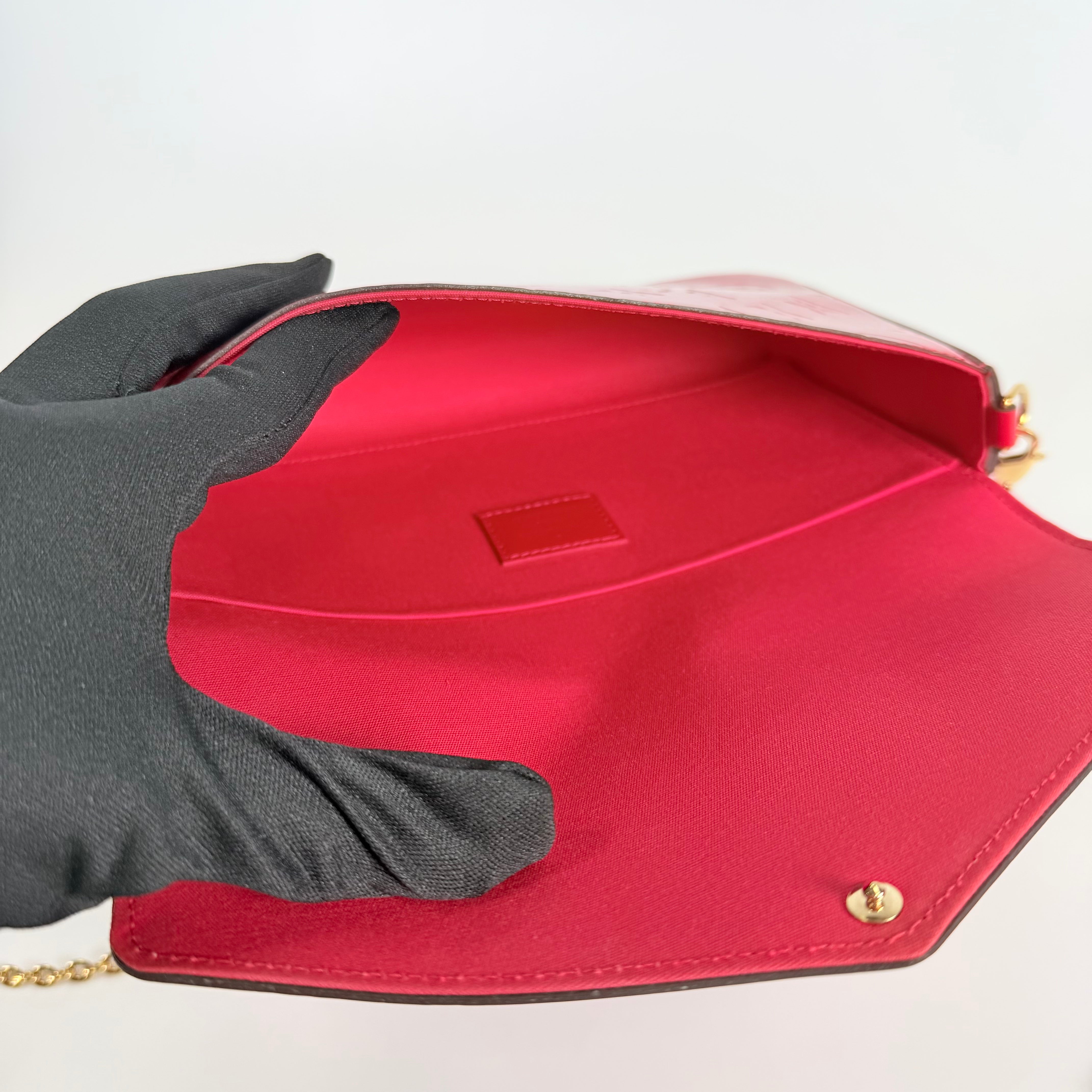 2605 secondhand LV bag / others Pochette Felicie