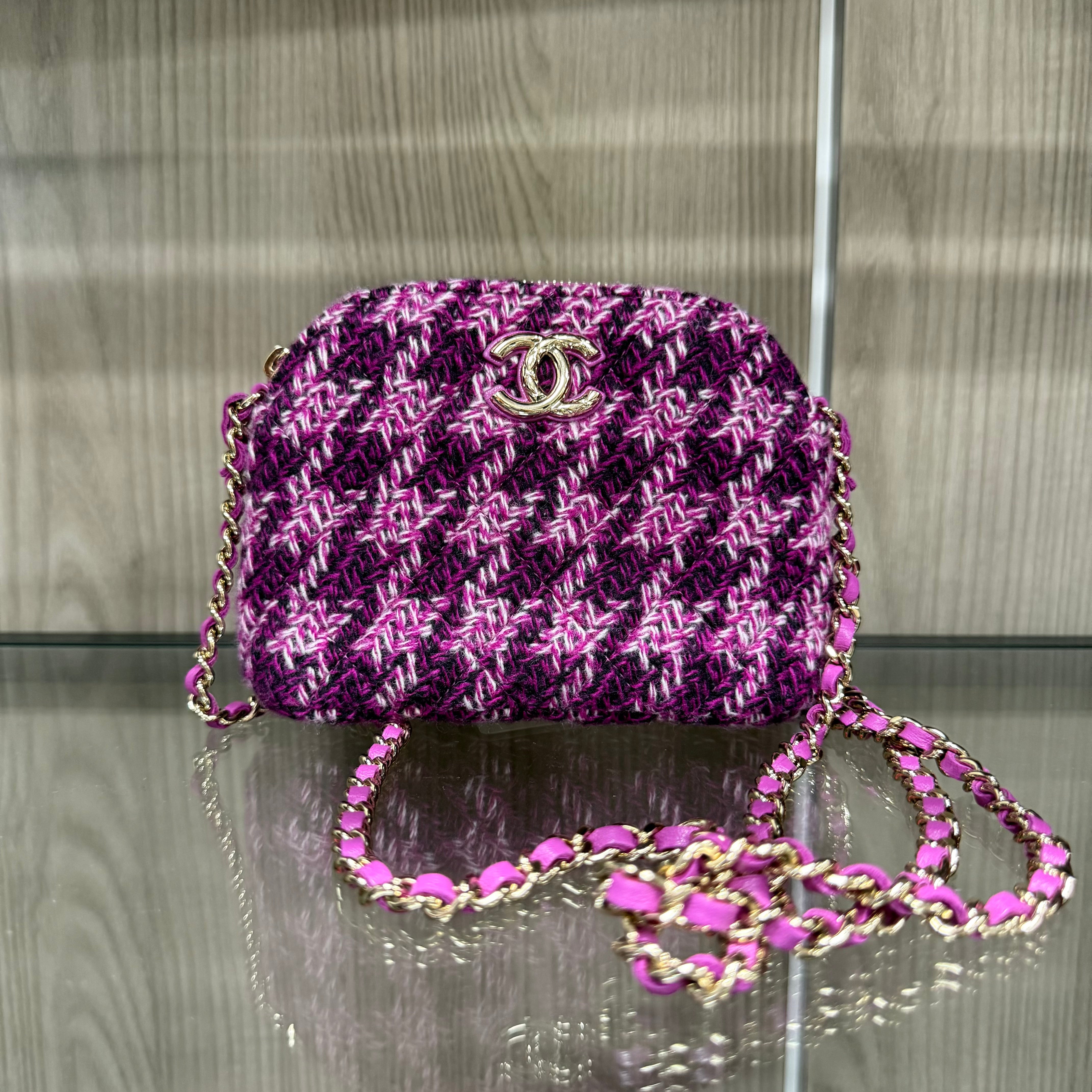 2507 CHANEL Chain Shoulder Bag Purple