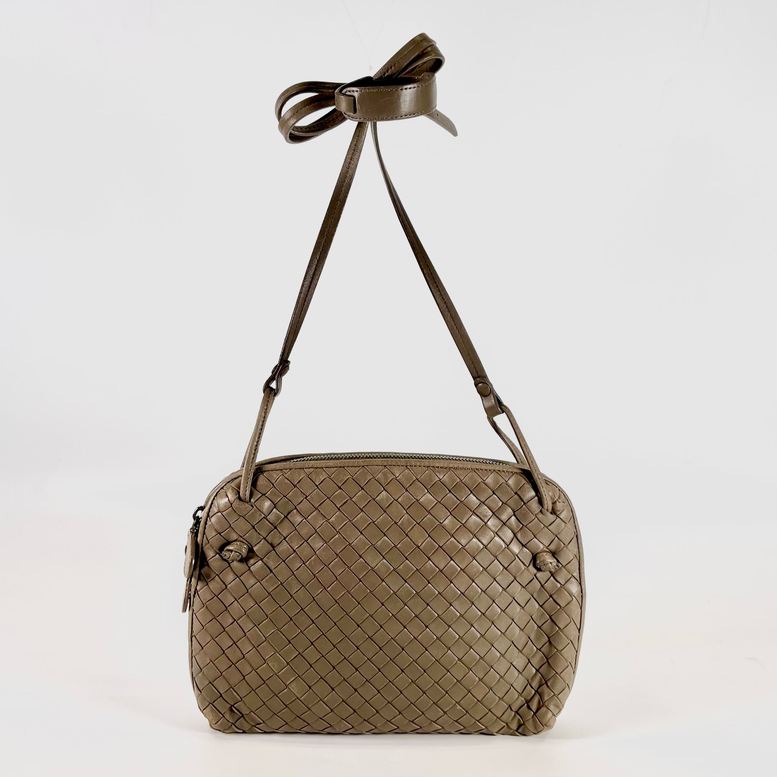 2601 secondhand BOTTEGAVENETA Intl Shoulder bag