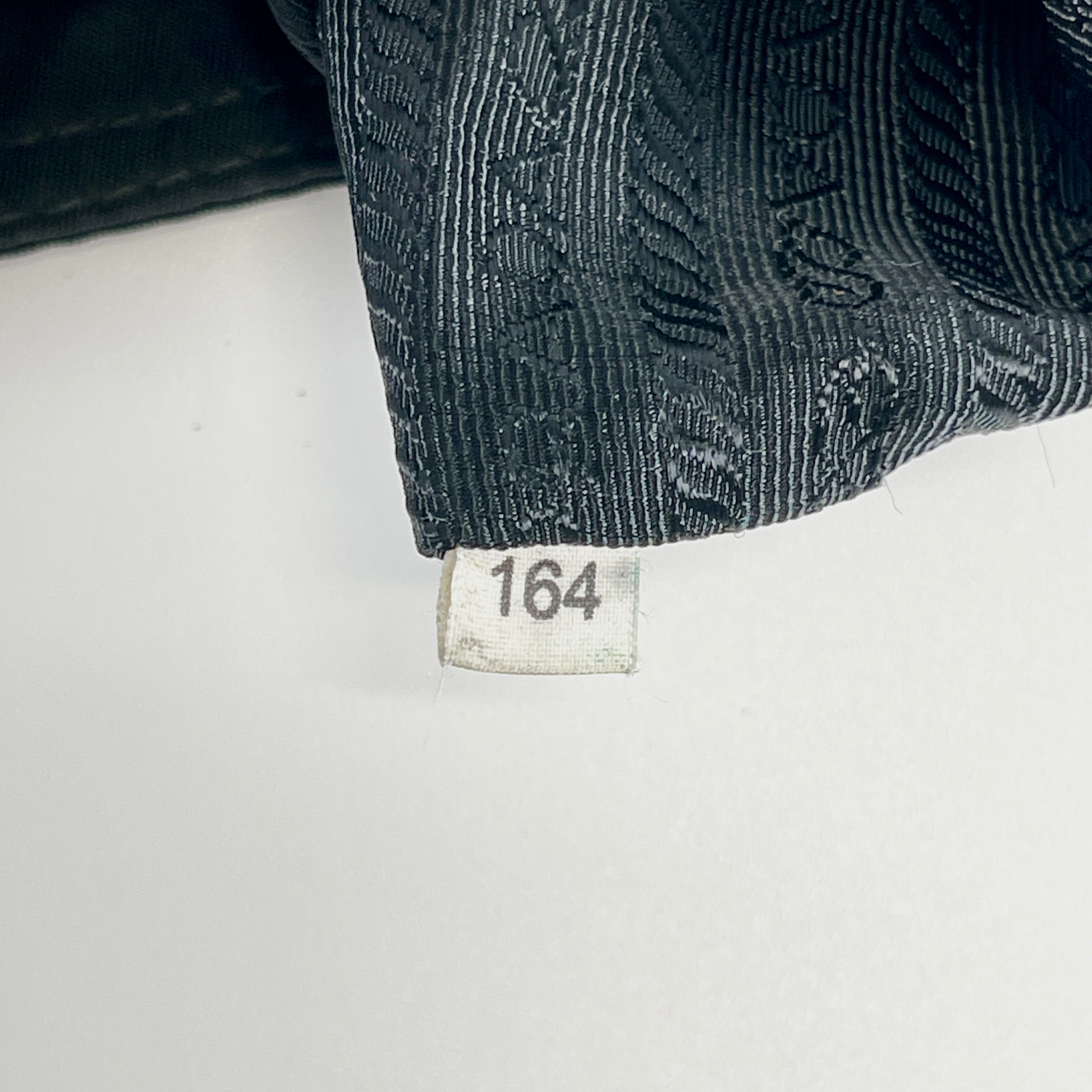 2606 secondhand PRADA Shoulder bag