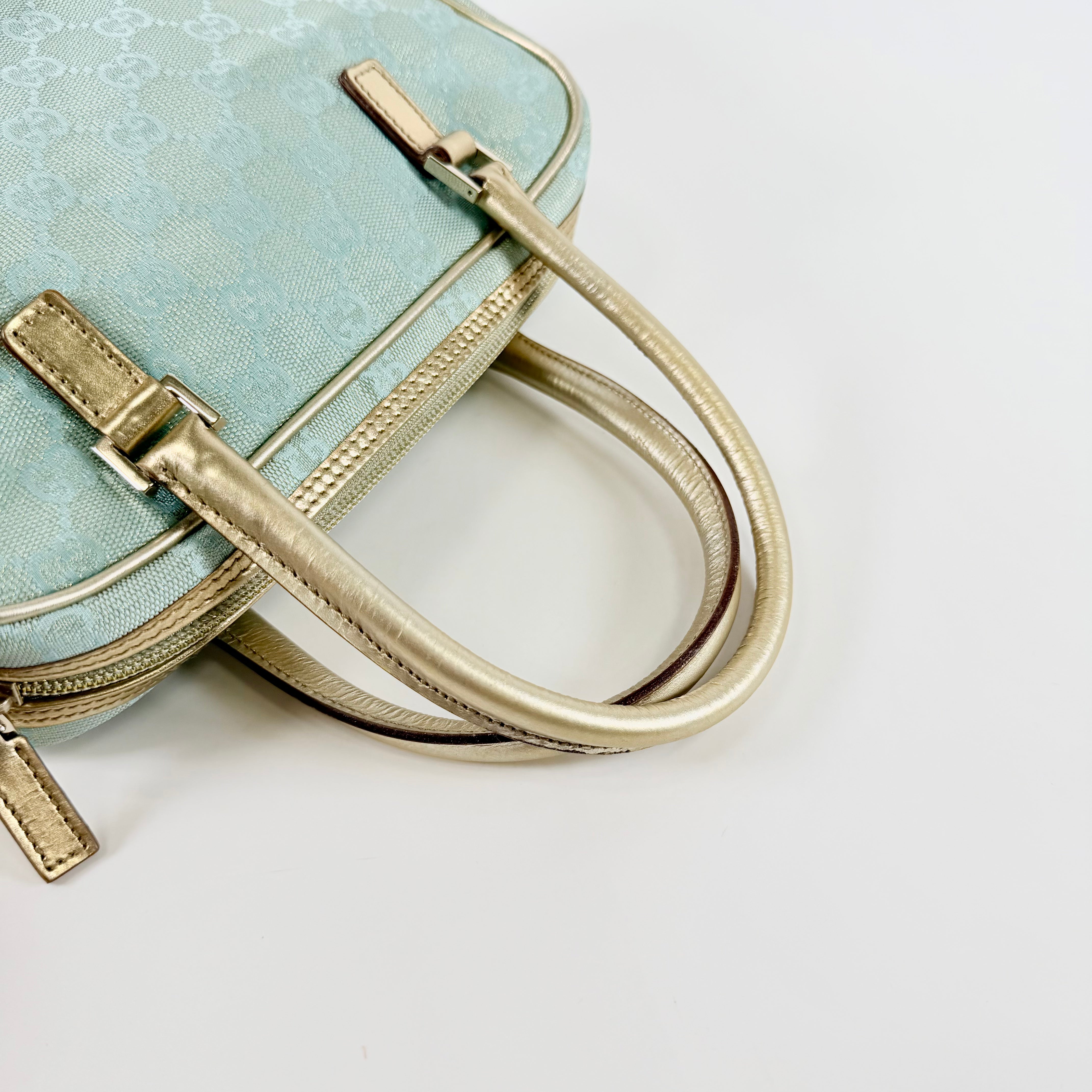 2608 secondhand GUCCI GG canvas hand bag