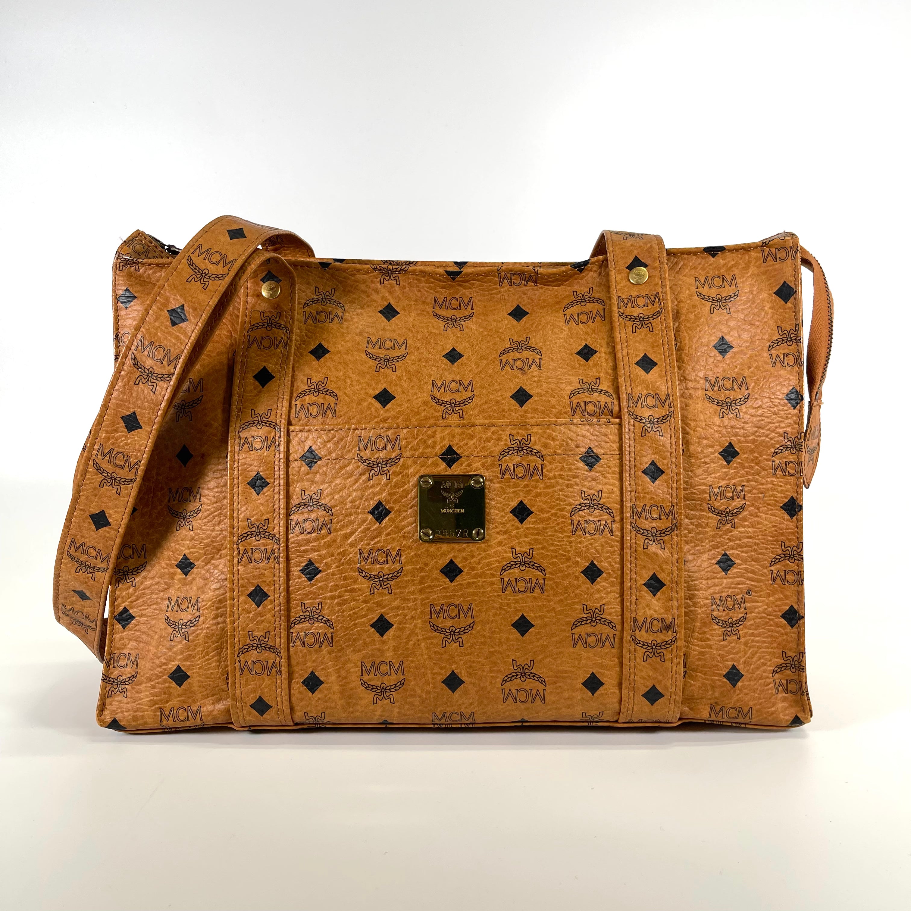 2601 MCM Tote