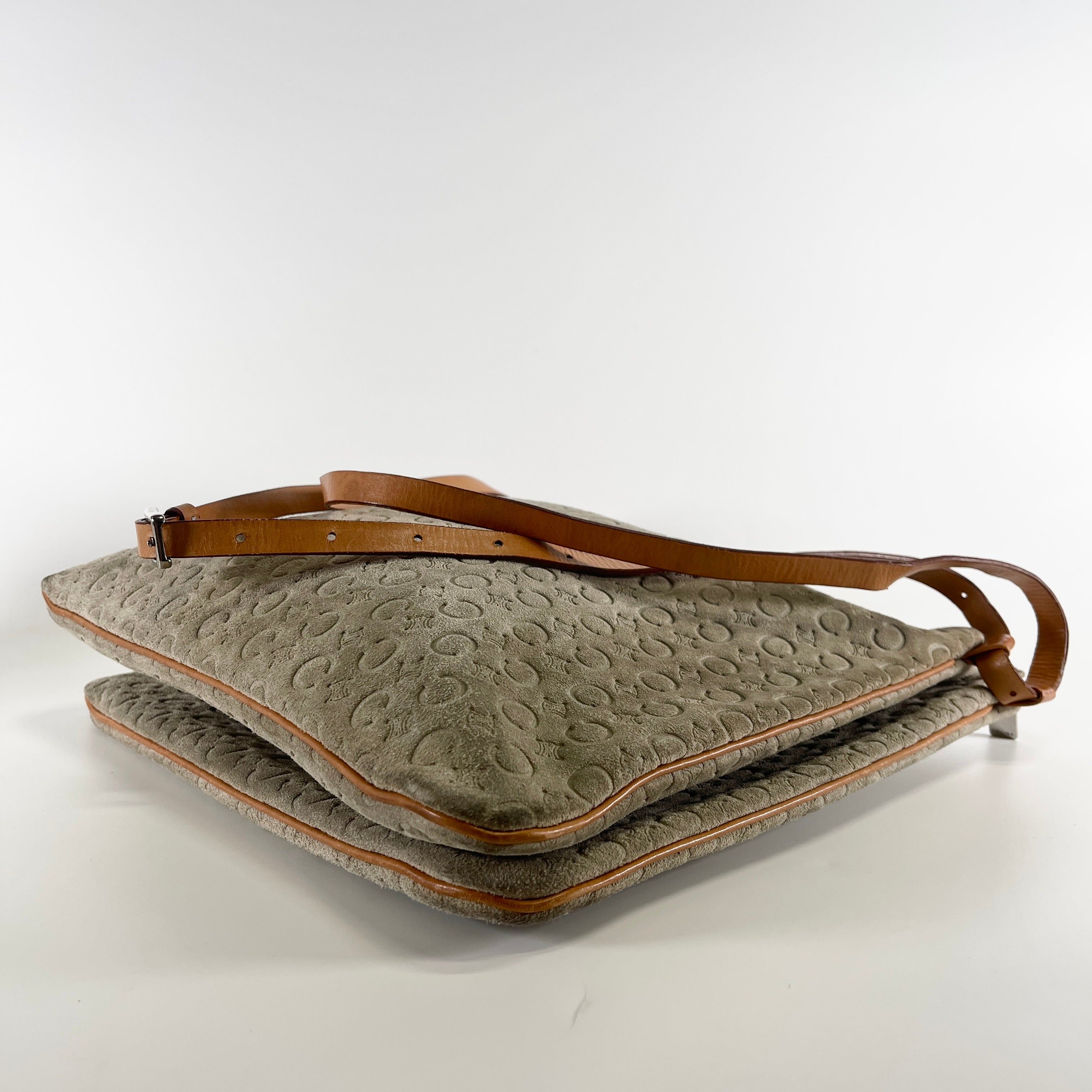 2606 secondhand CELINE Shoulder bag C Macadam strike surface