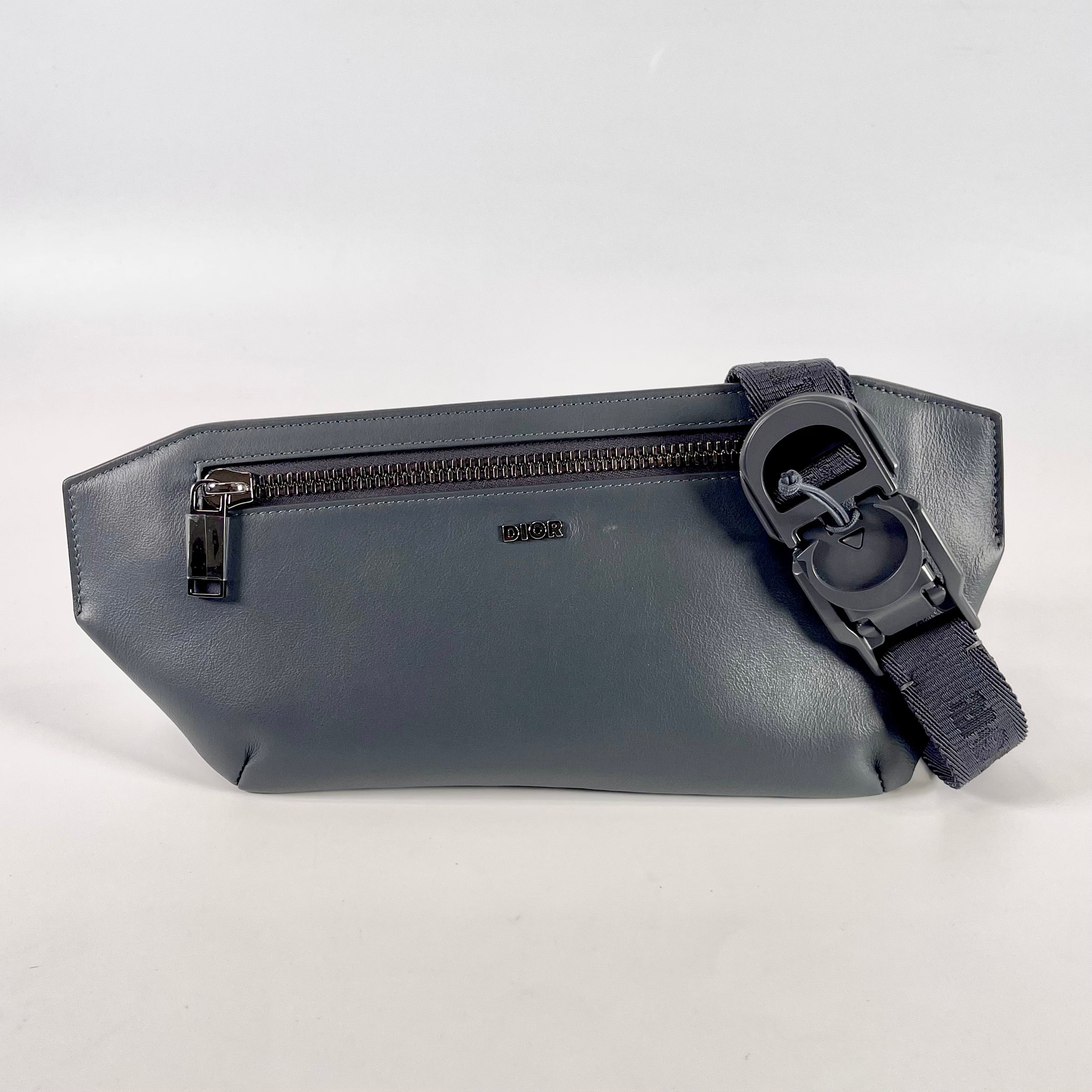 2512 secondhand CD bodybag
