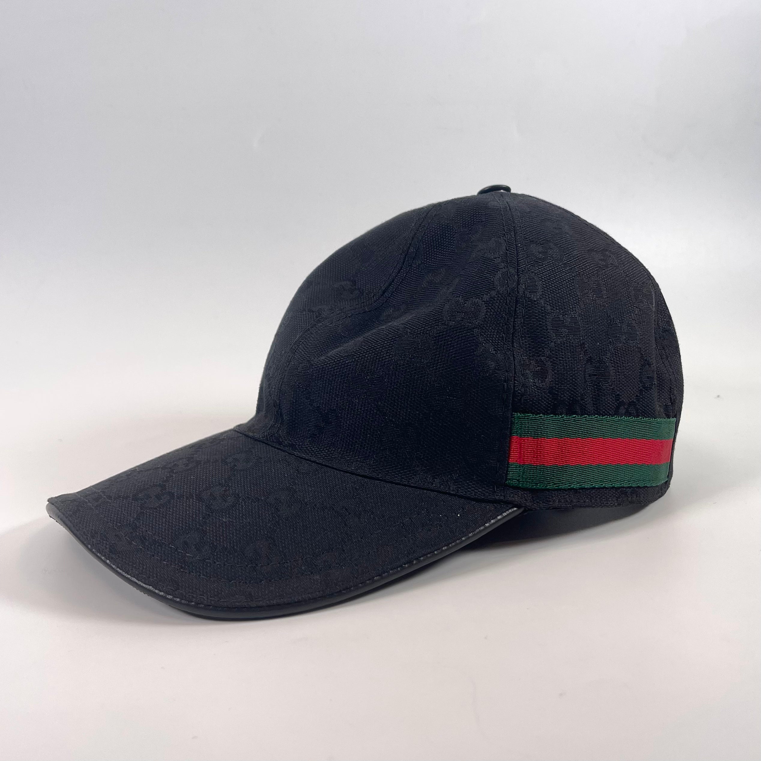 2511 GUCCI GG Canvas Baseball Cap