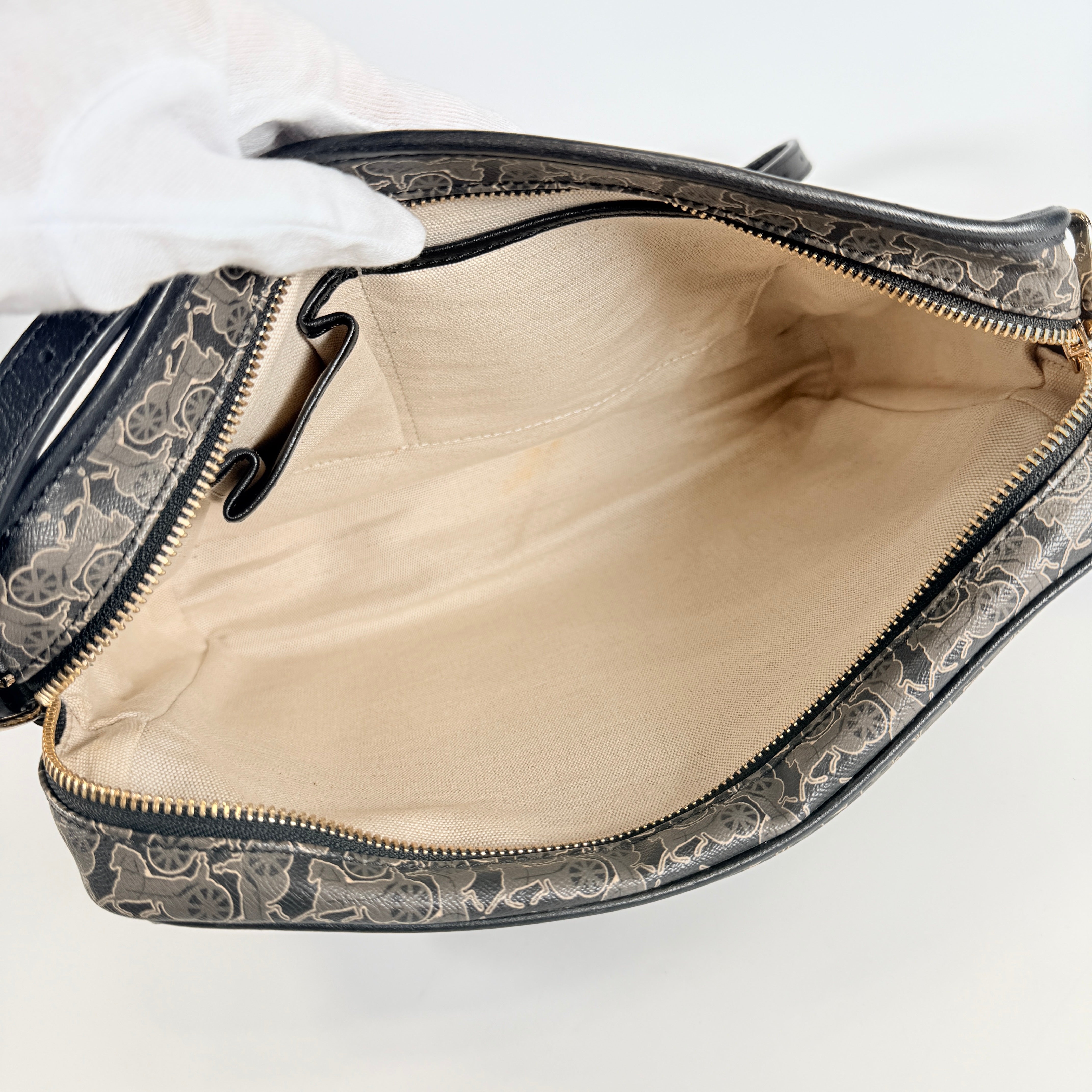2607 secondhand CELINE Shoulder bag